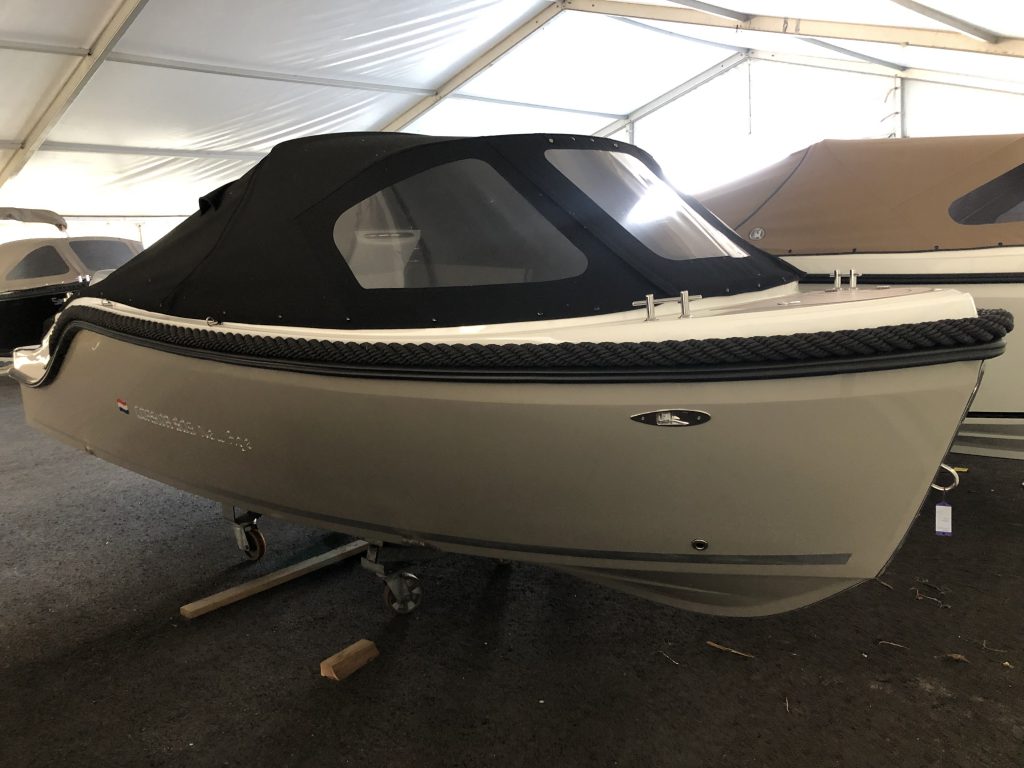 Corsiva 505 Tender Demo STUNTPRIJS