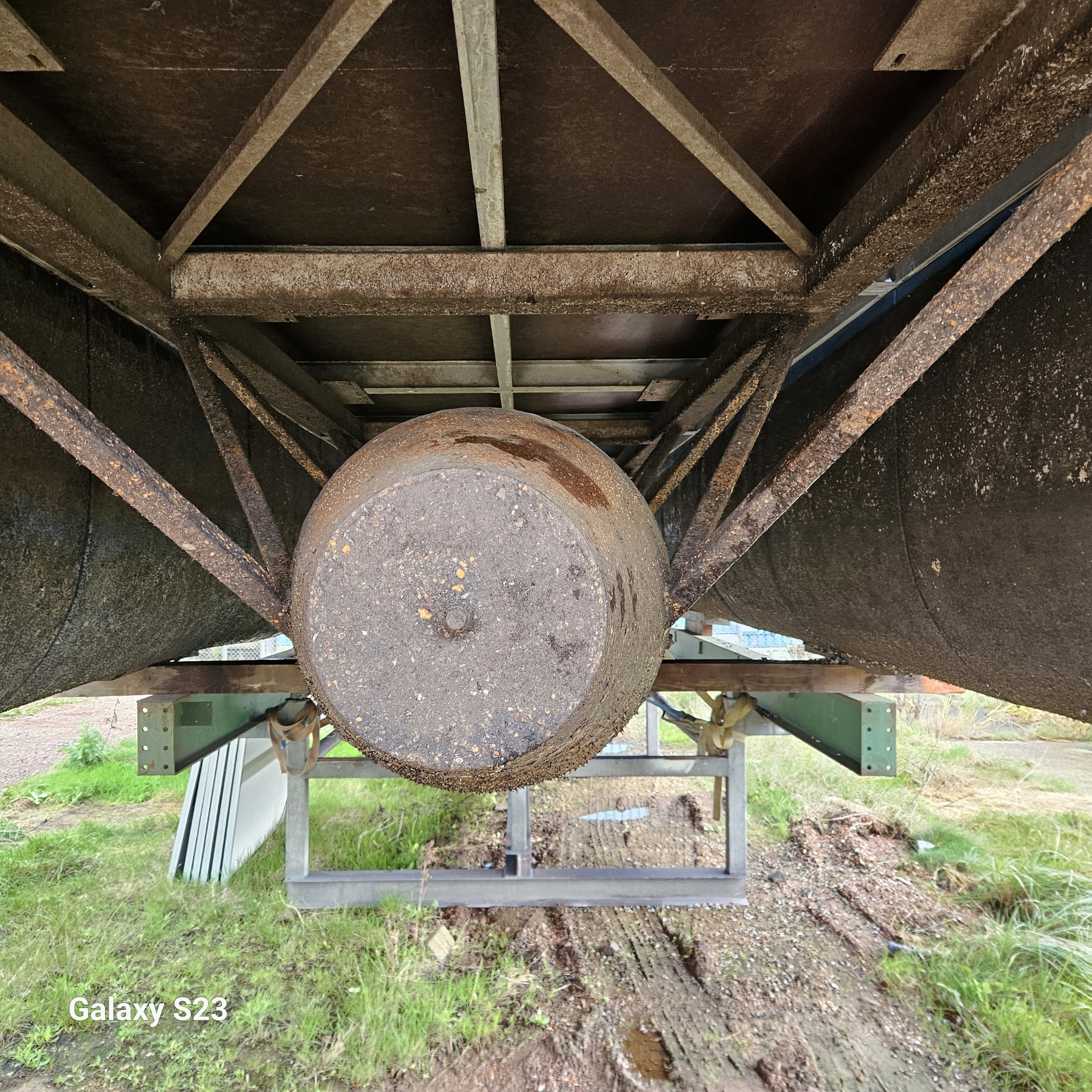 LST Boatin (onderstel) Houseboat