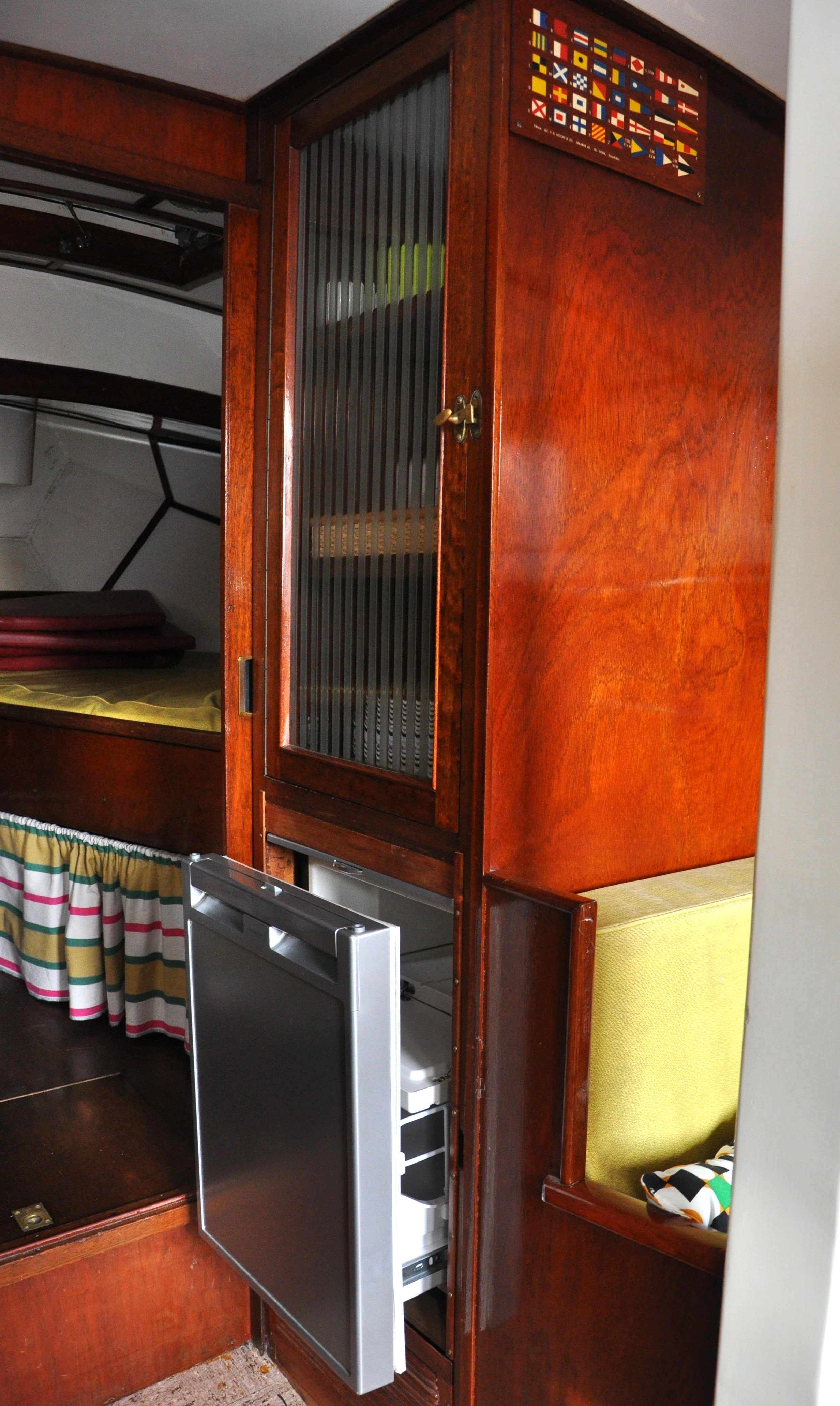 Zeeschouw Jonker En Paans