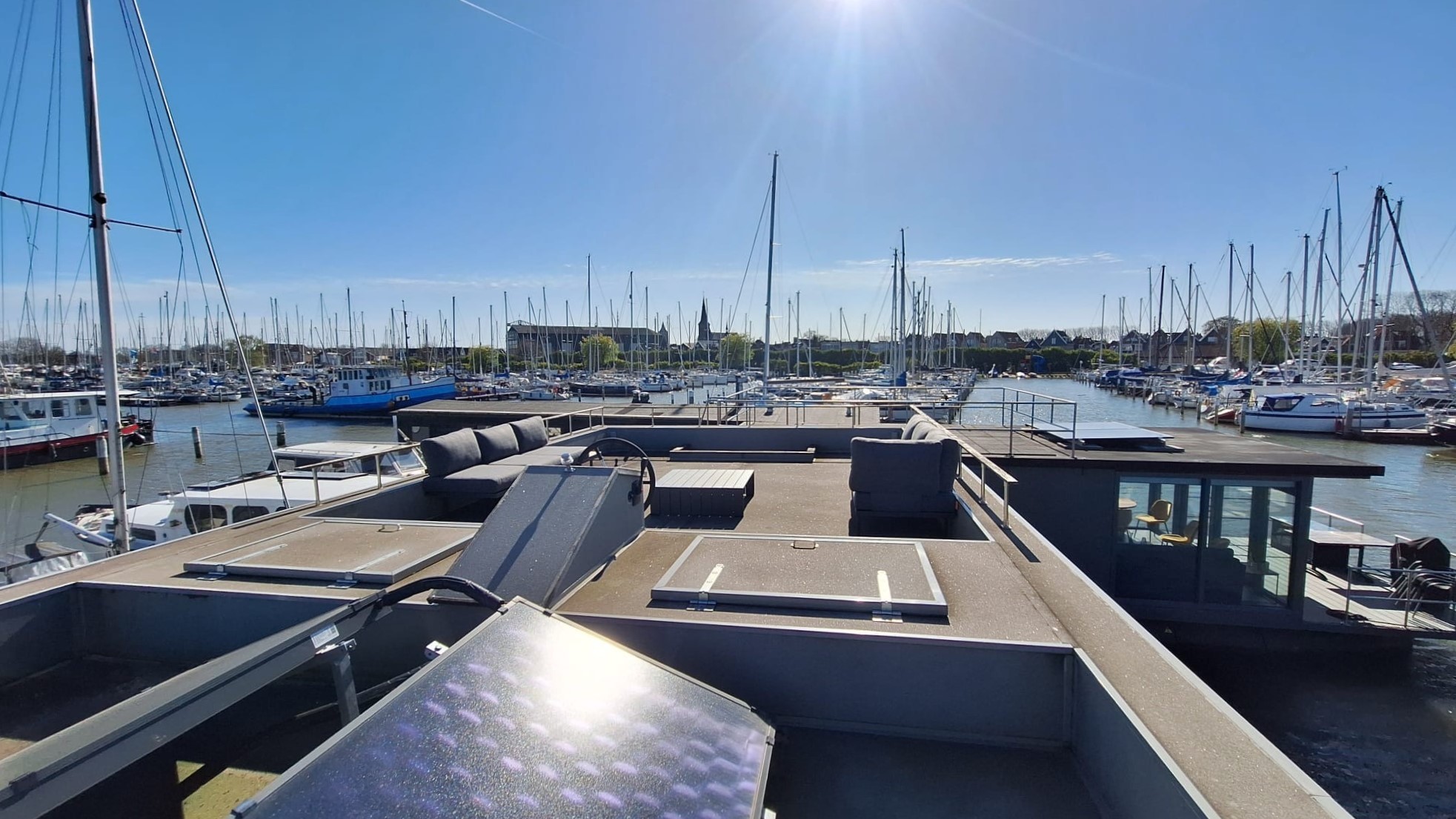 Surla 15 Houseboat Zelfvoorzienend