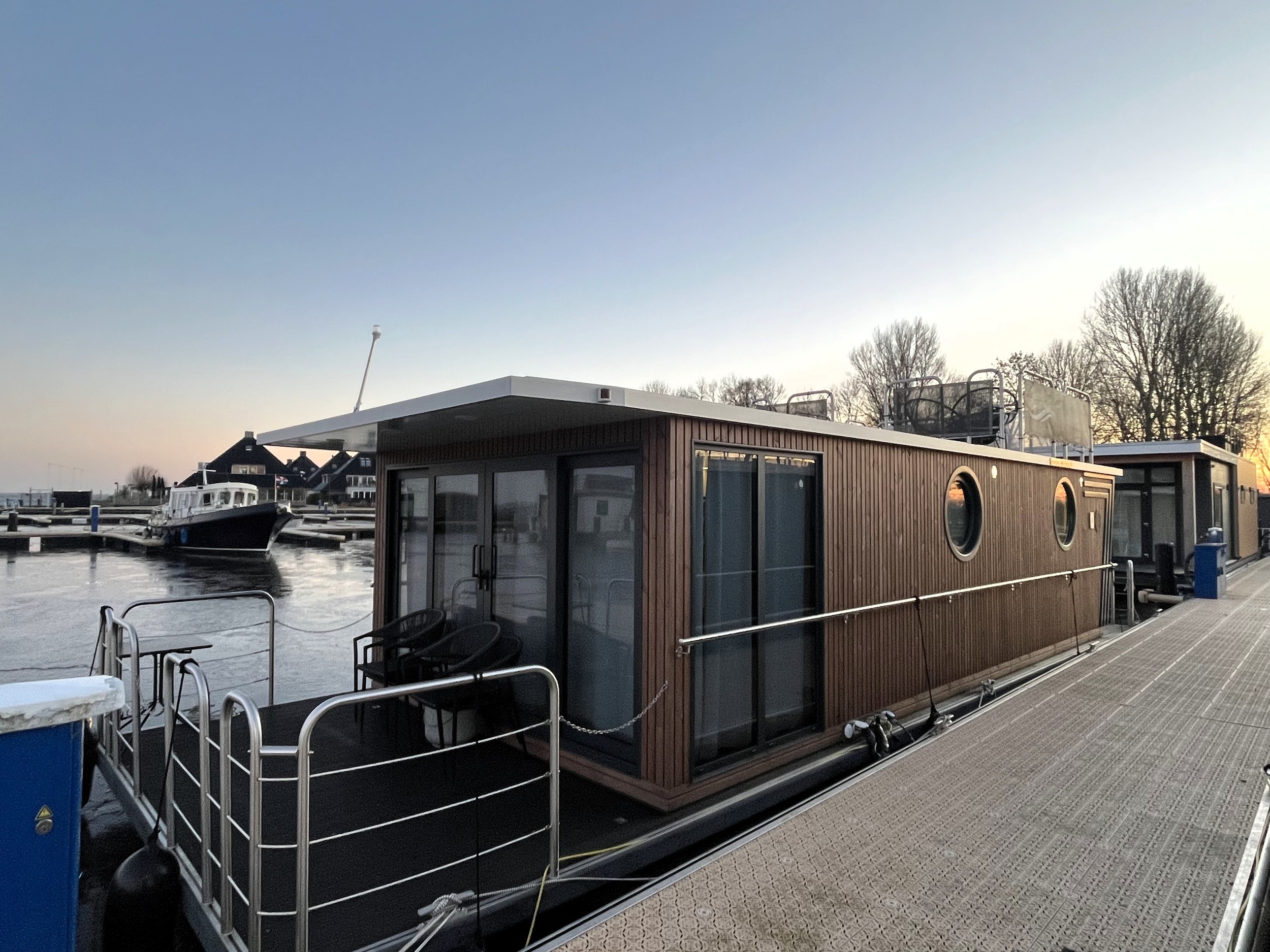 Nordic Season Houseboat NS 40 Eco 36m2 Sneekermeer Ligplaats