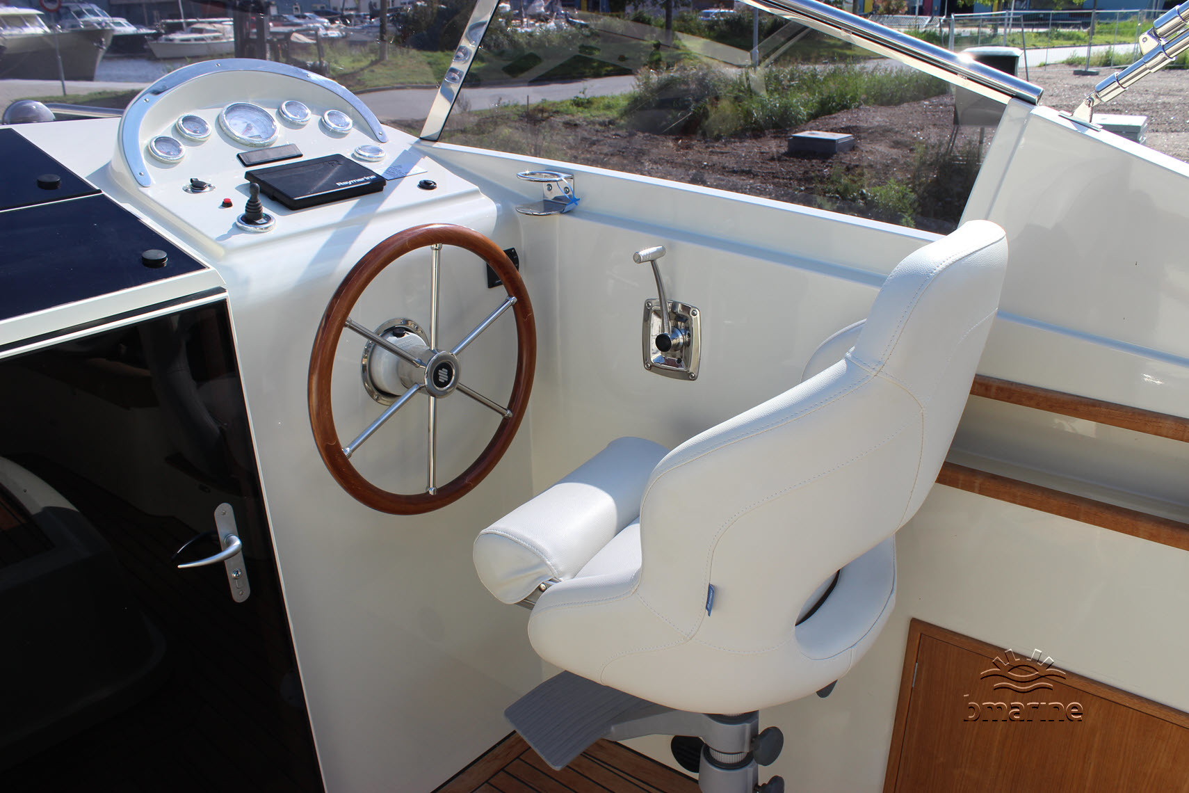 Antaris Seventy7 Cabin