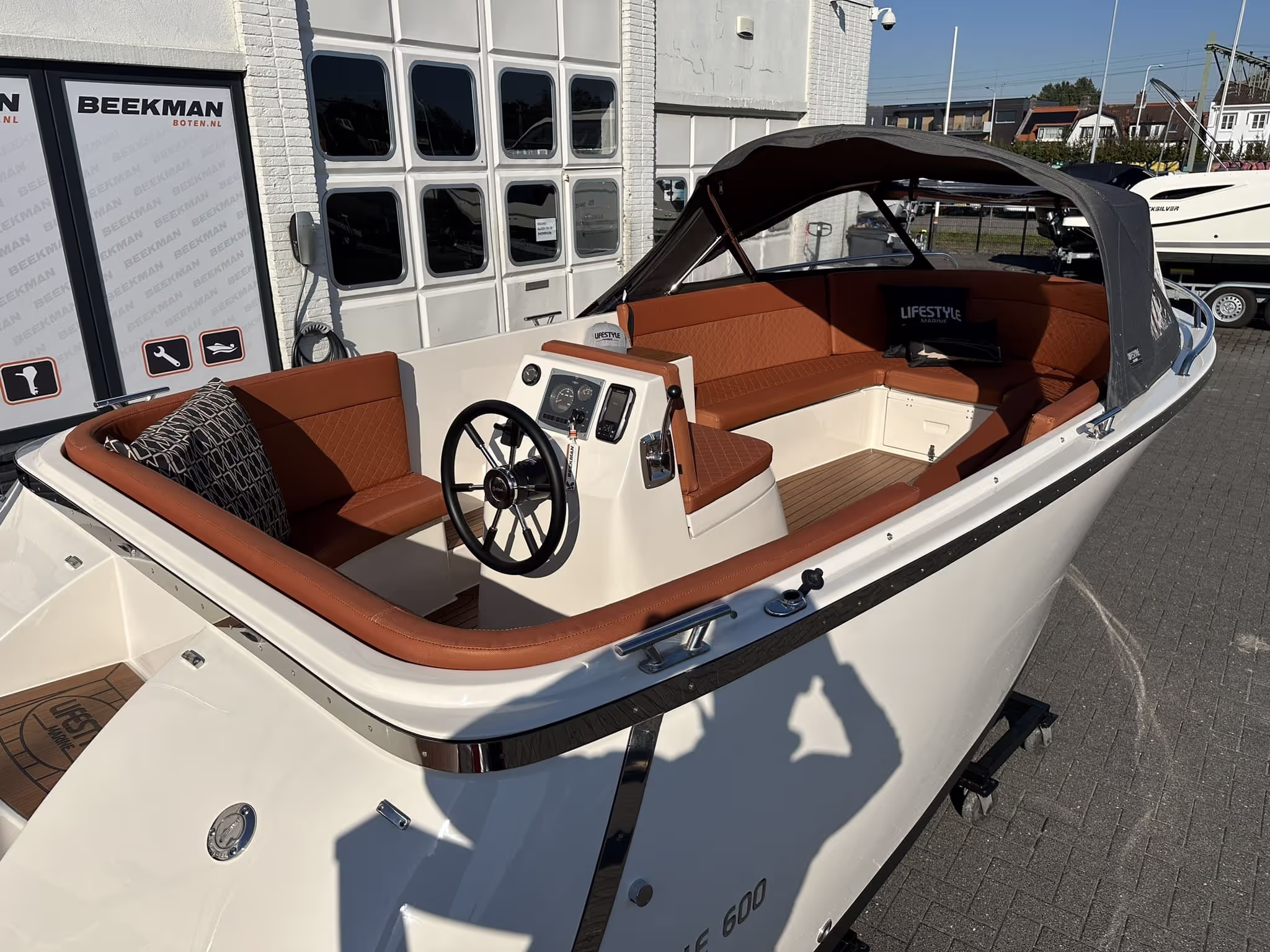 Lifestyle 600 Tender