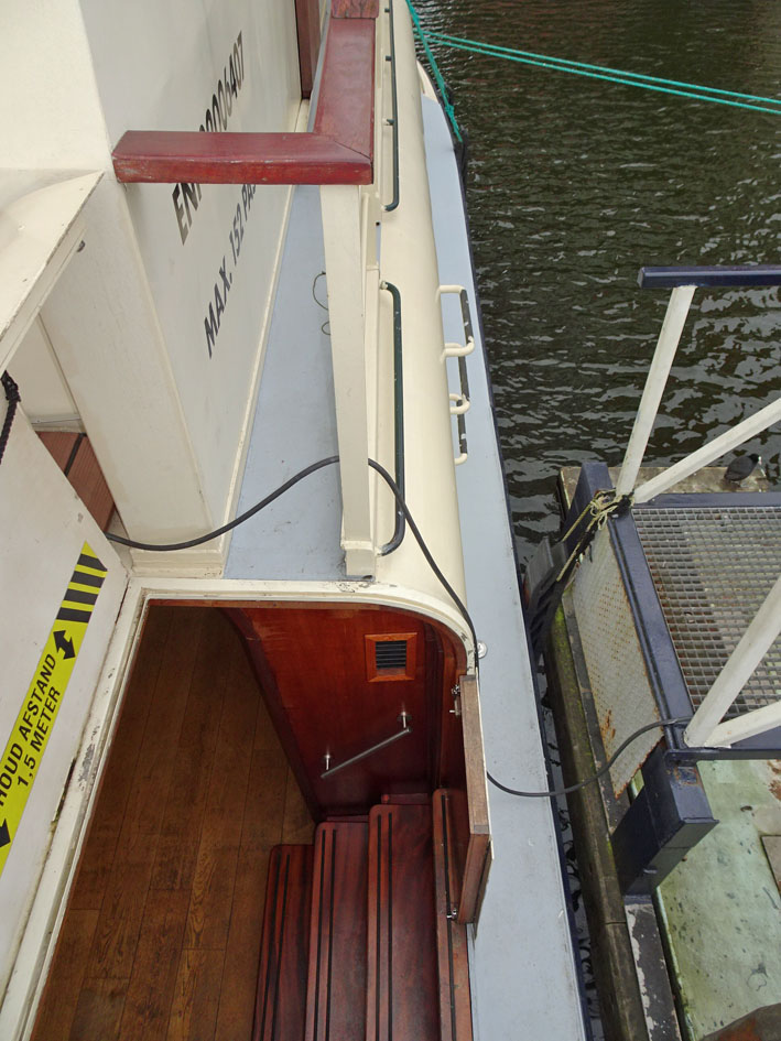 Dagpassagiersschip 152 pers