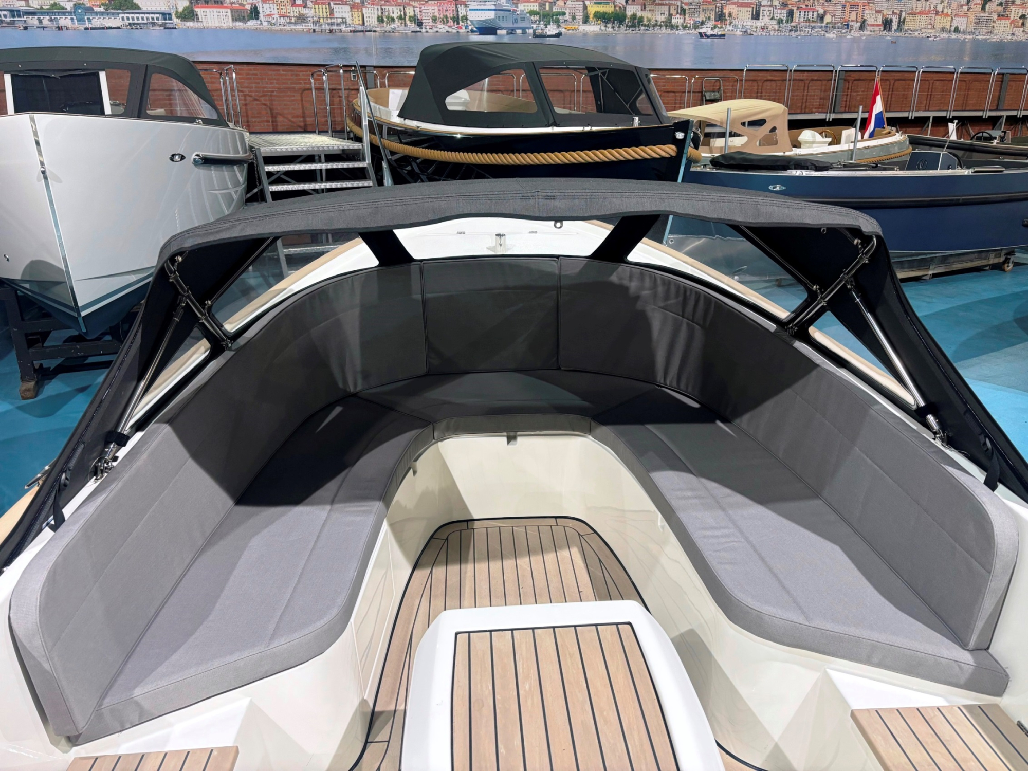 Antaris Fifty5 met vetus 27 pk - op voorraad