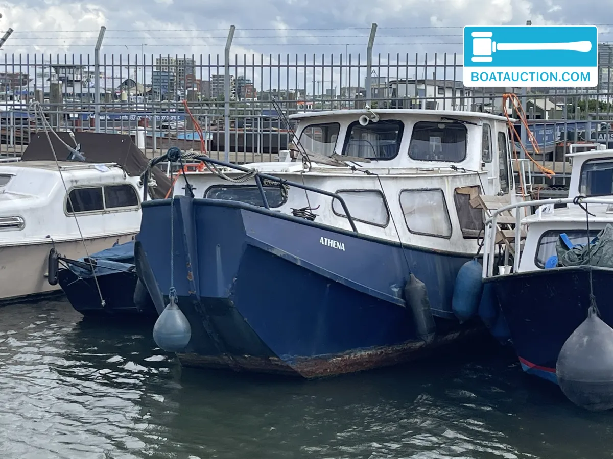 Motorboot 850 hoofdfoto: 1