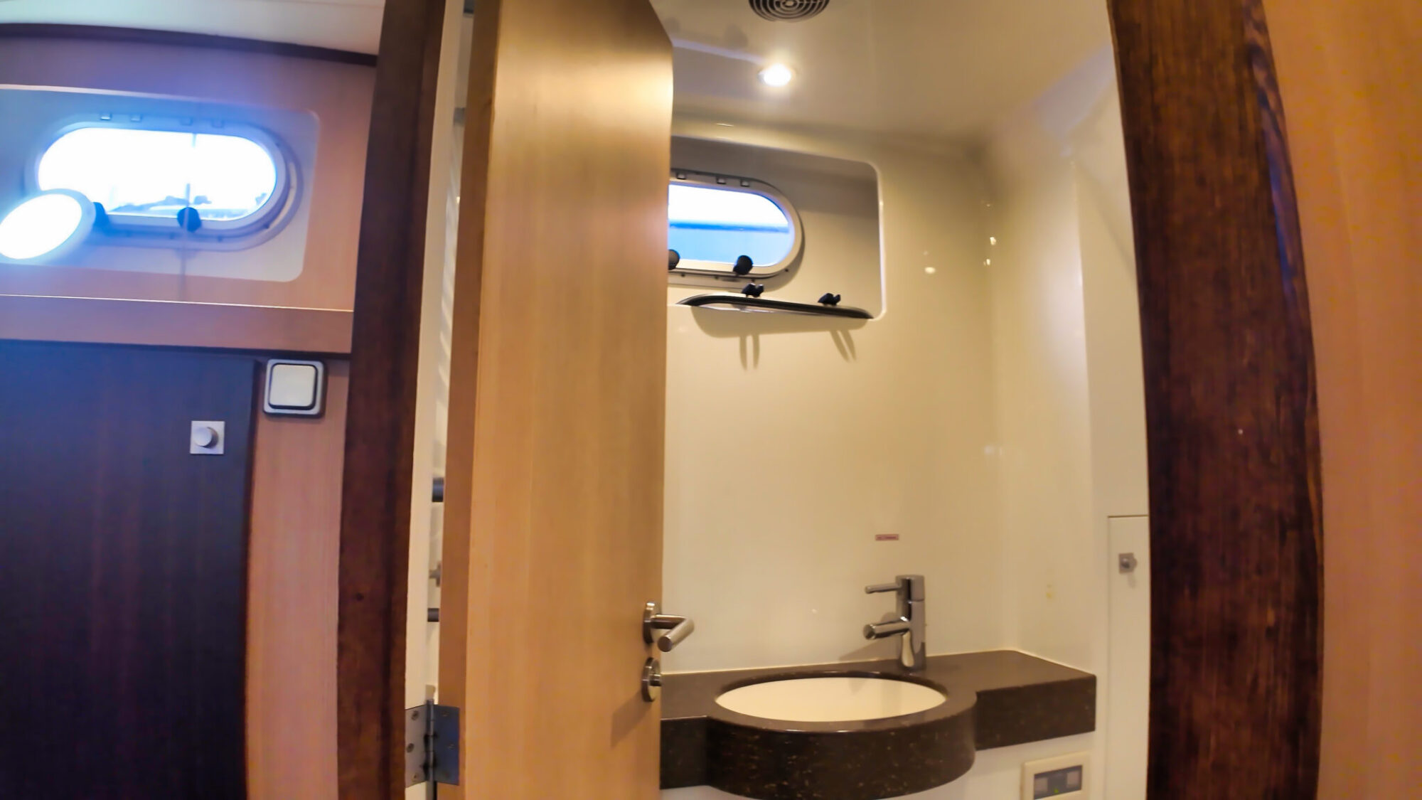 Aventura 43 AK Cabrio