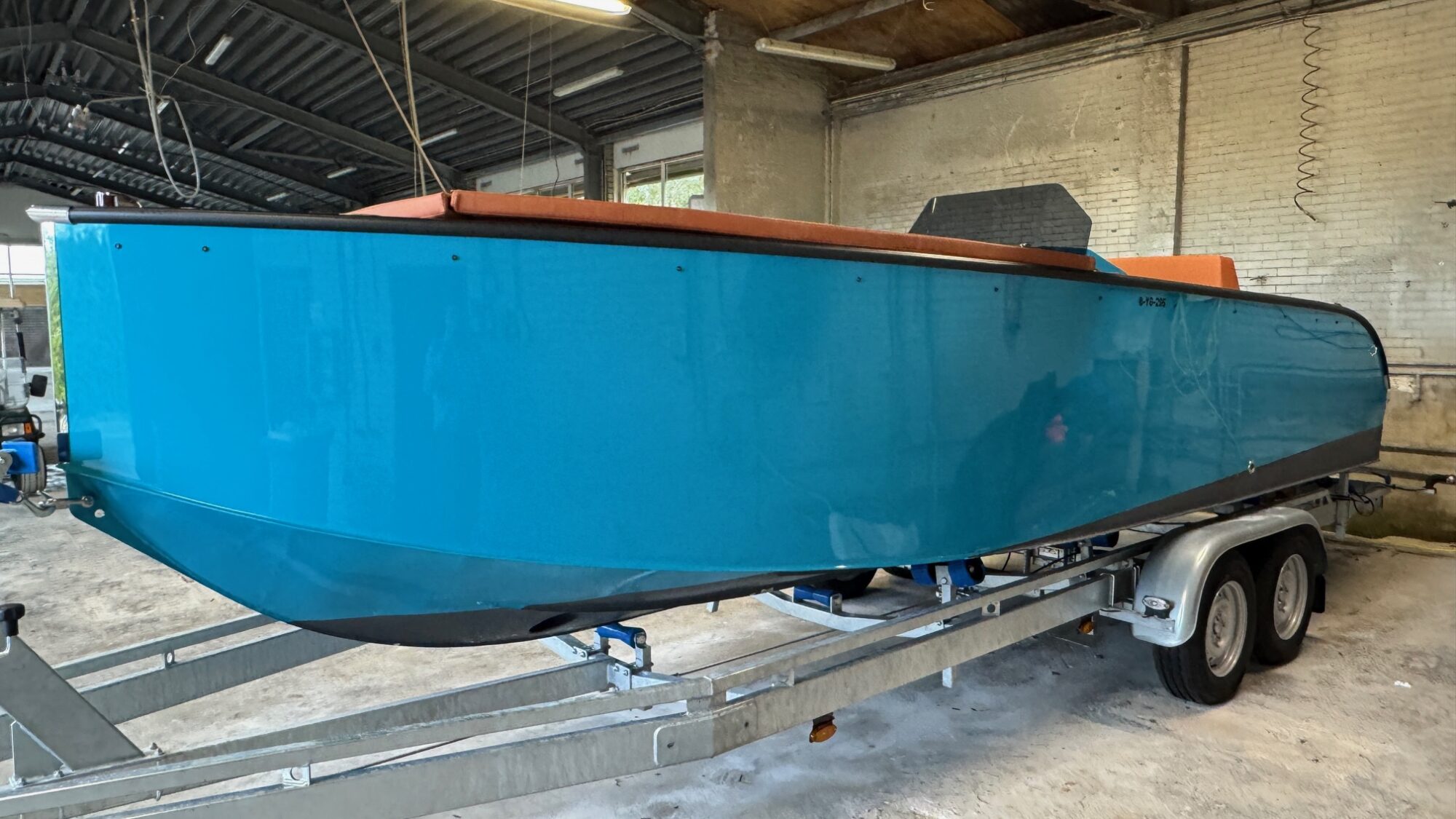 Futuro Boats Futuro ZX-20L Tender