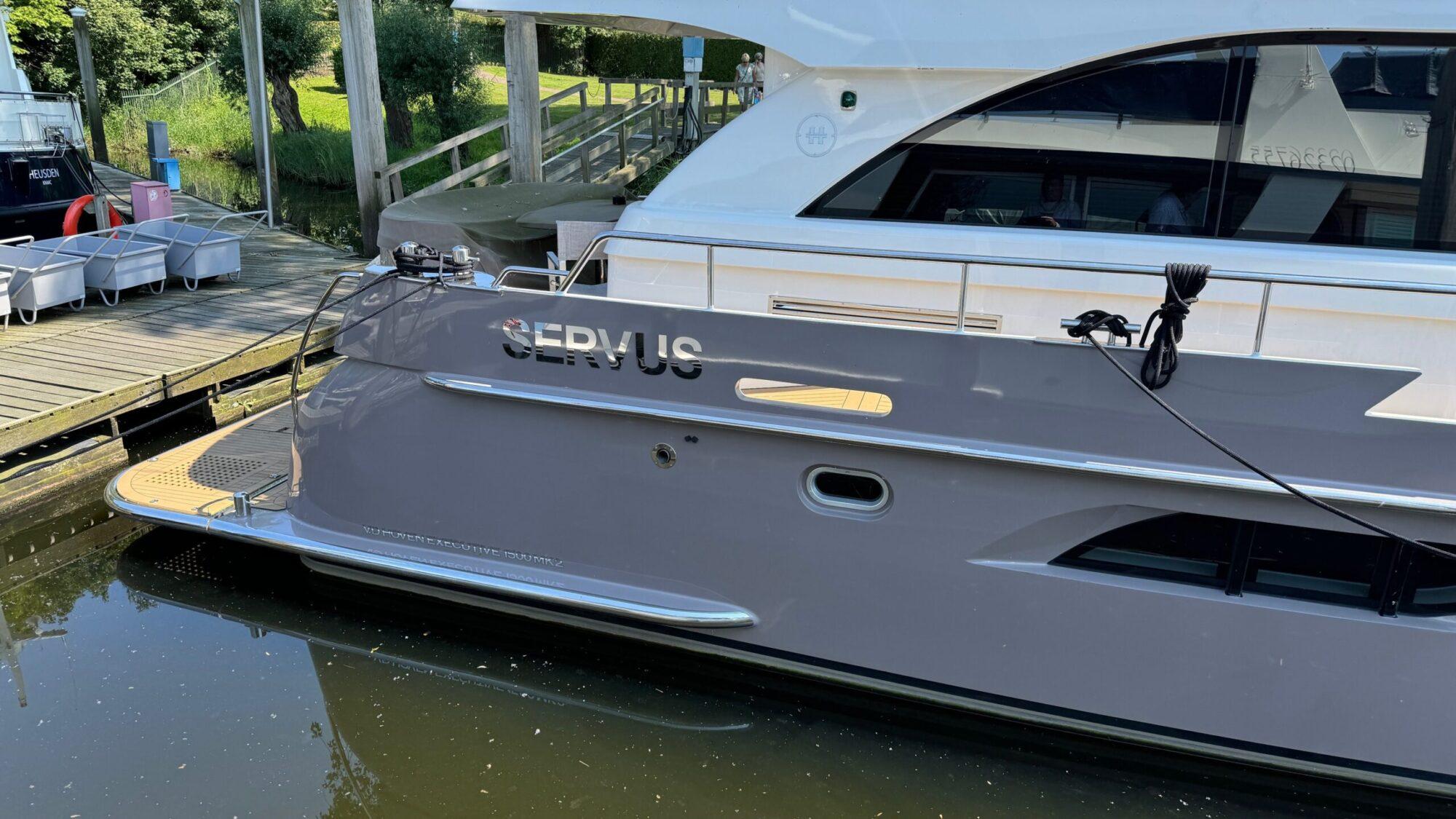 Van den Hoven Van den Hoven Executive 15.00 MK II