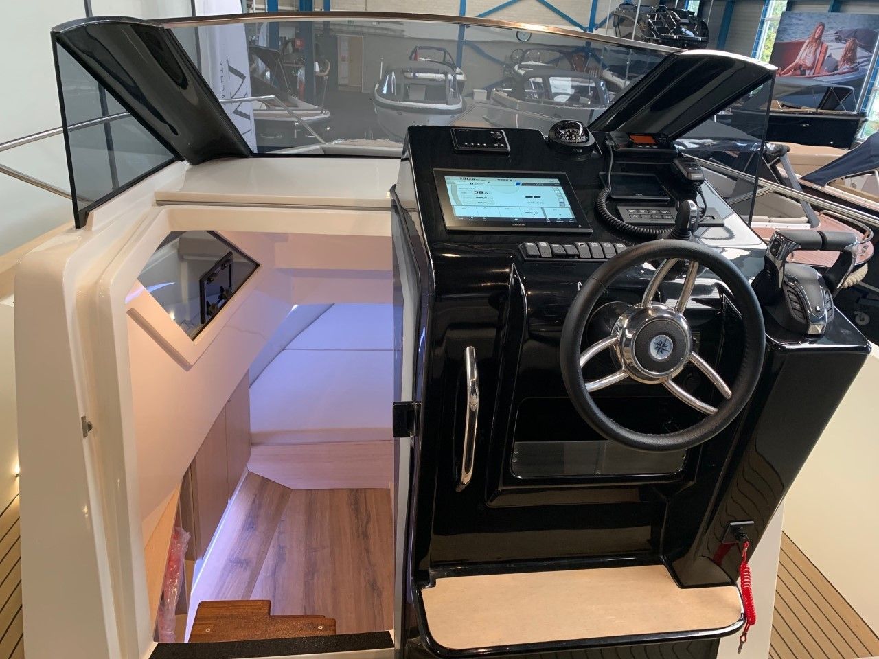 Nuva Yachts M9 Open Demo Aanbieding