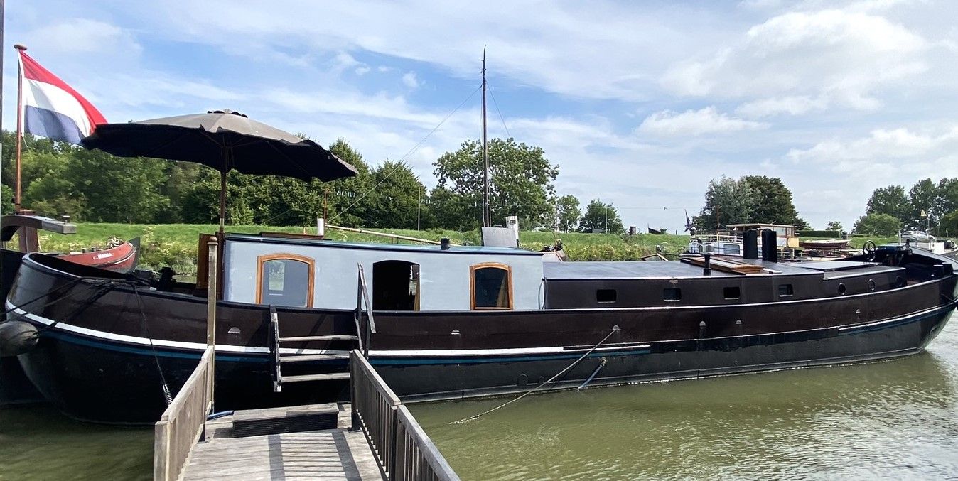 Klipperaak 16.93 M. Met Ligplaats