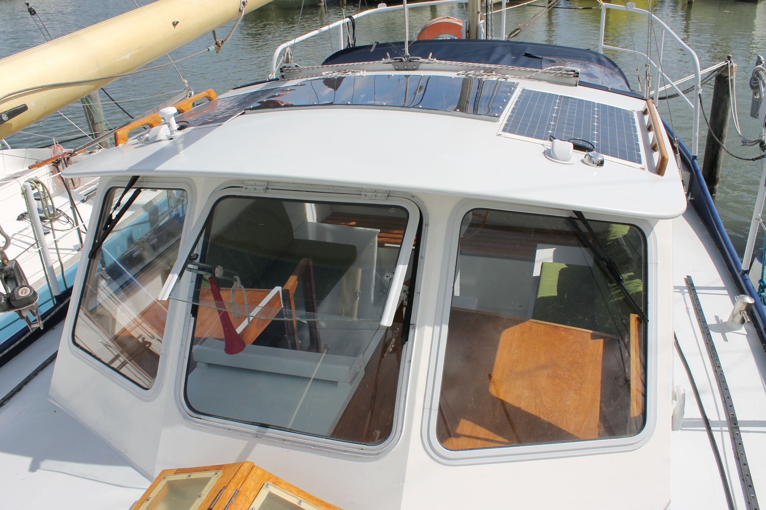 Pieter Beeldsnijder Gouwzee 3A