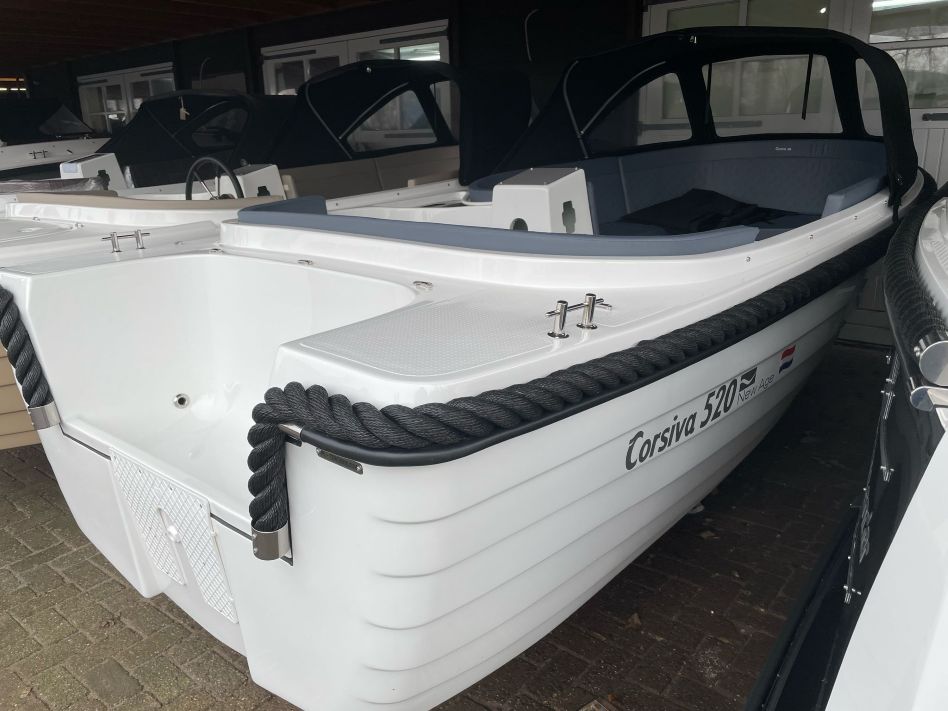 Corsiva 520 New age 9.9pk Suzuki