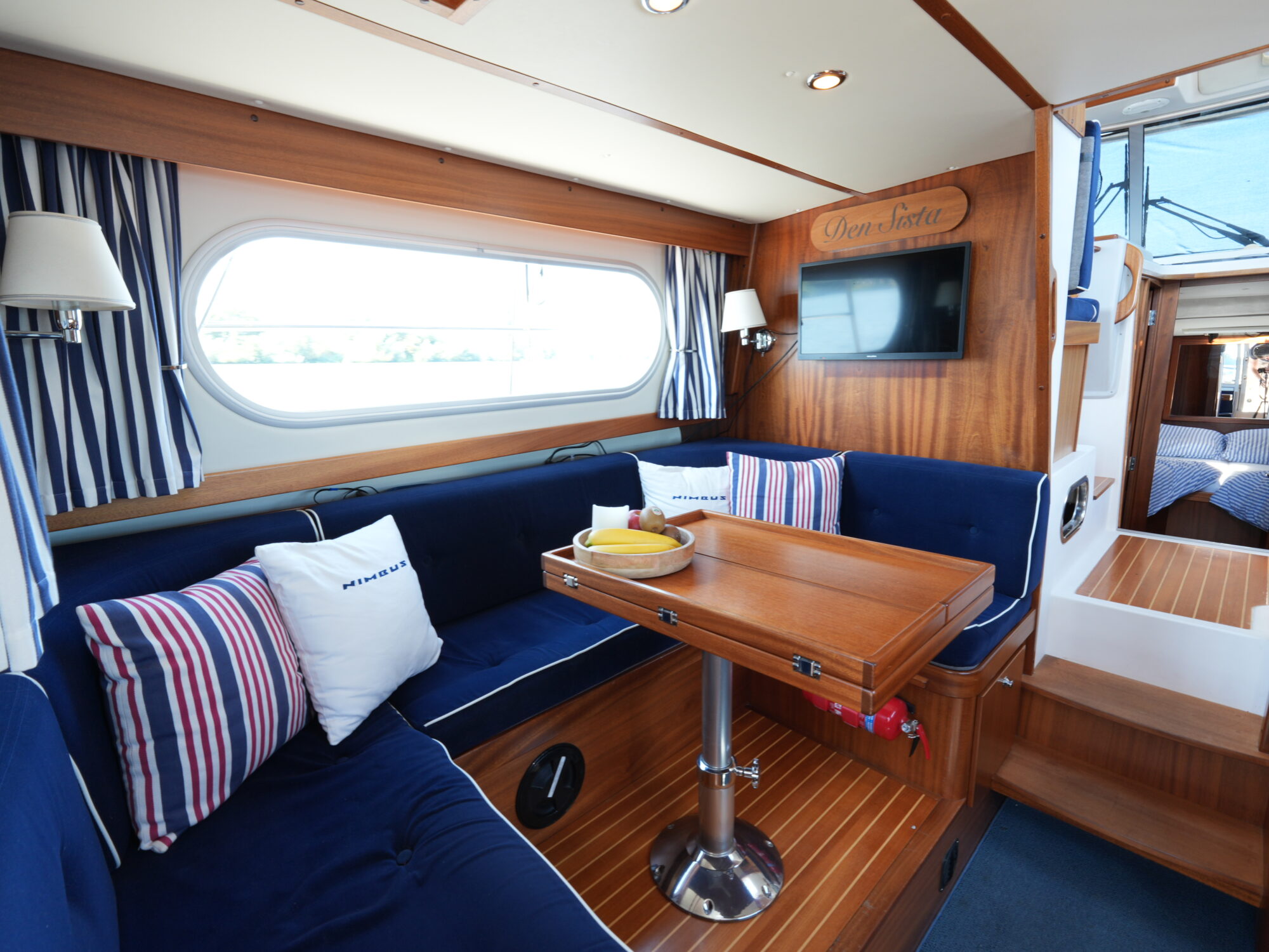 nimbus 380 Commander