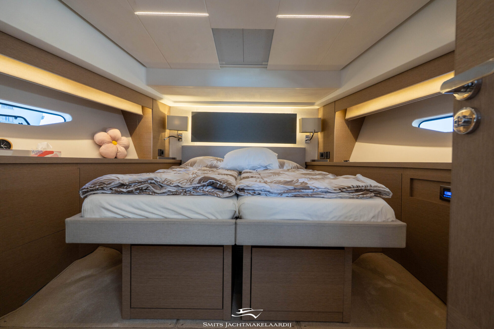 Prestige 590 Flybridge