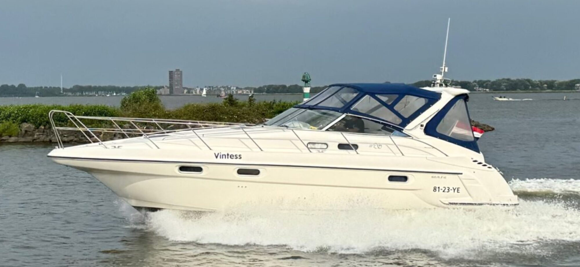 Sealine S37 hoofdfoto: 1