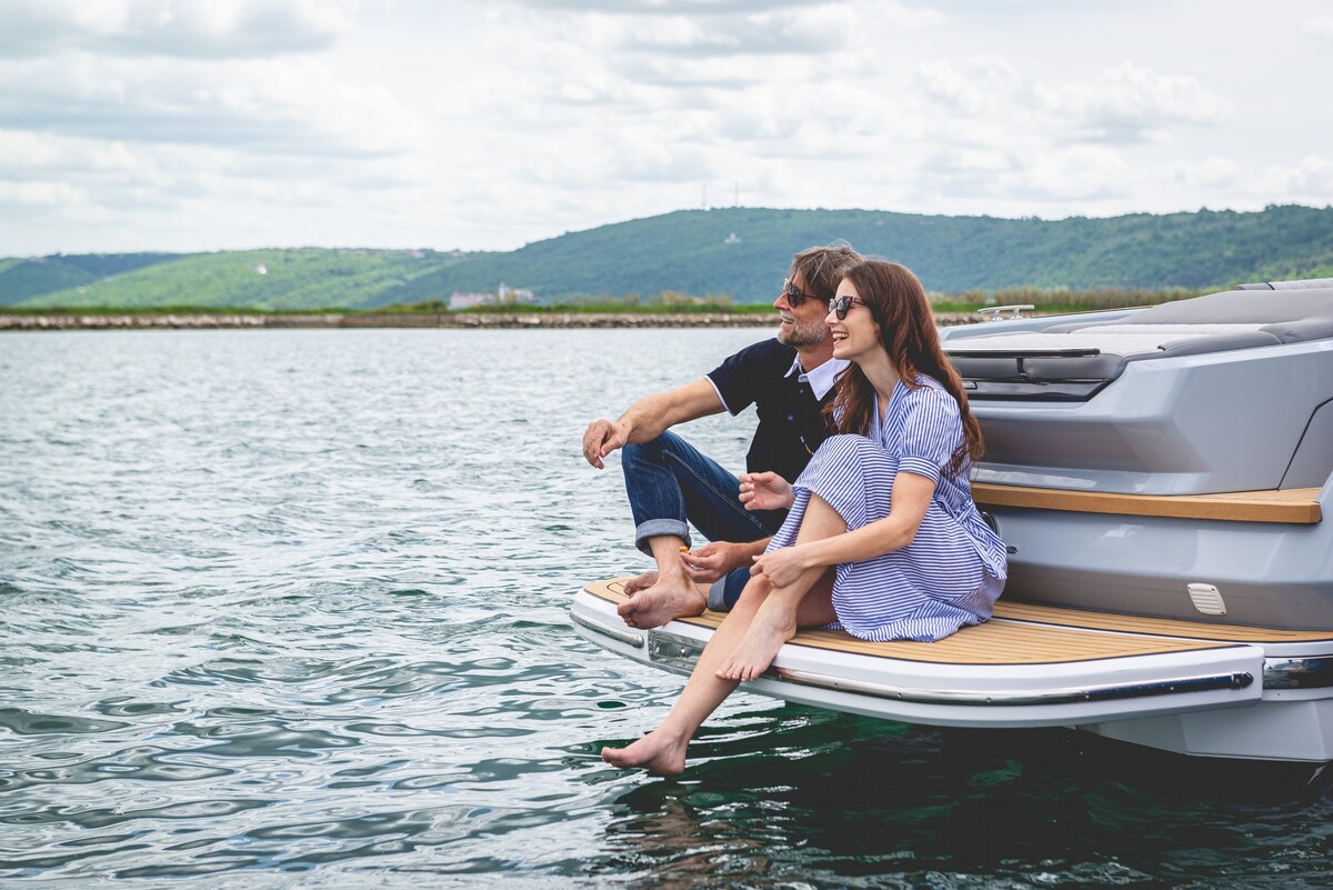 Alfastreet Marine 23 Cabin Evolution Electric