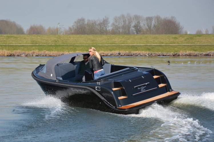 Oud Huijzer 616  TENDER nu met GRATIS buitenboordmotor