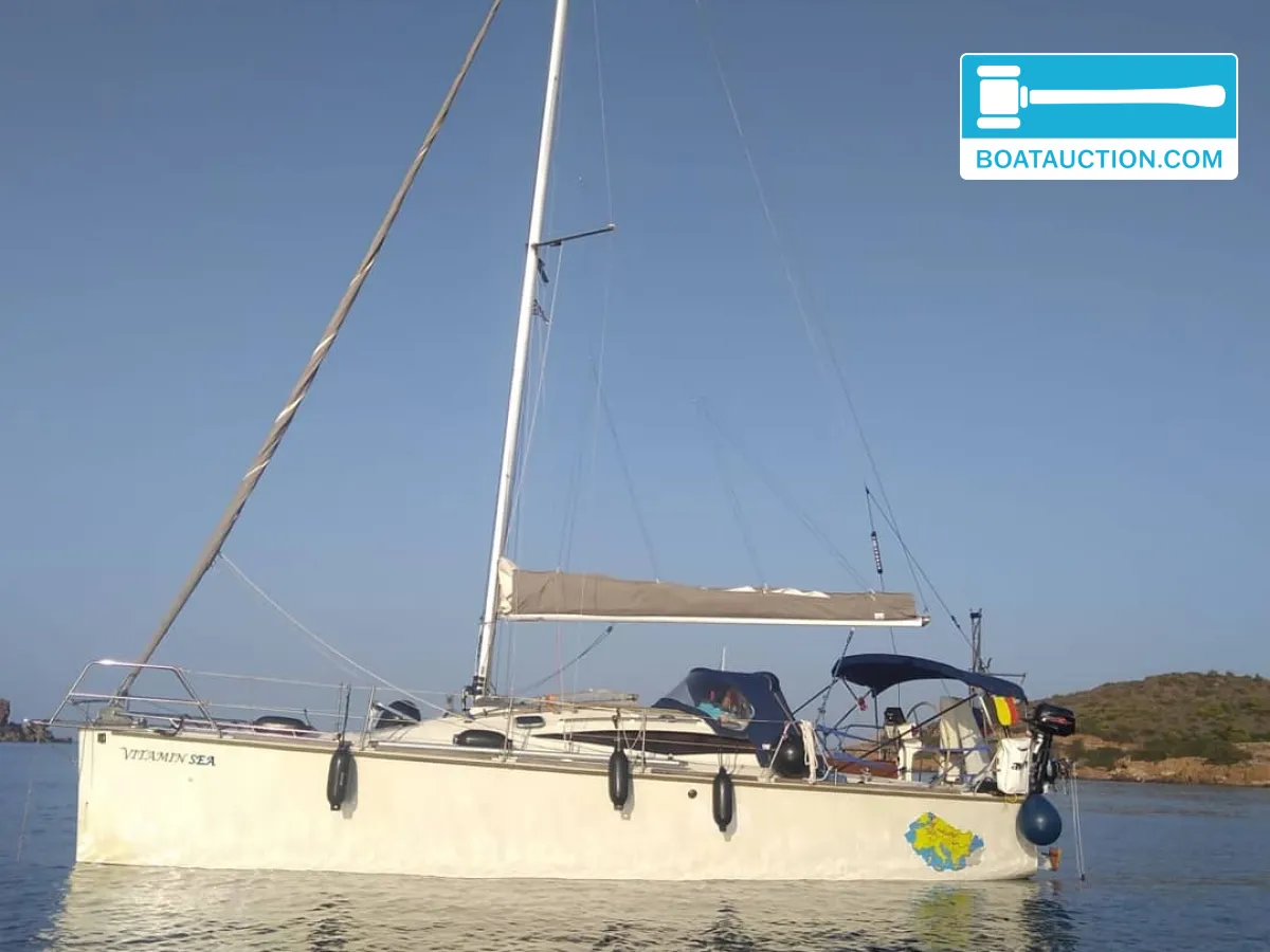 Cobra 33 hoofdfoto: 1