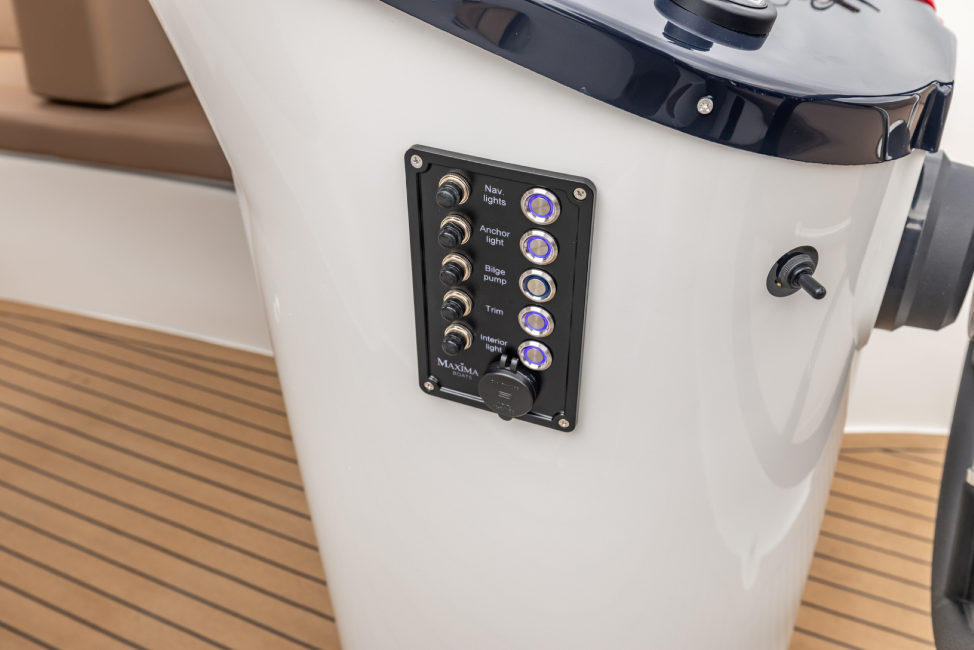 Maxima Boats 720 Retro