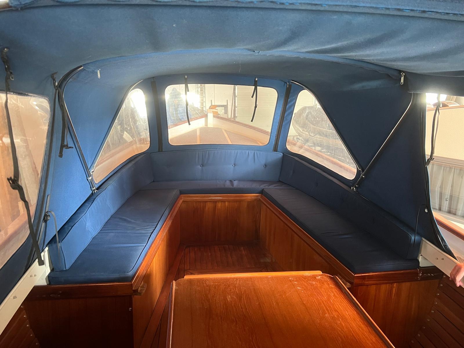 Overnaadse Sloep 750