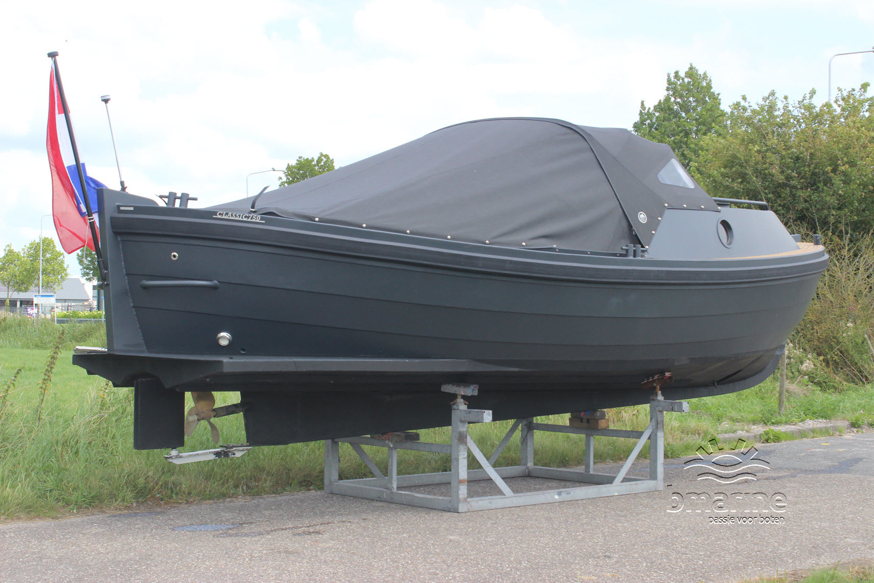 Blackfish Classic 750