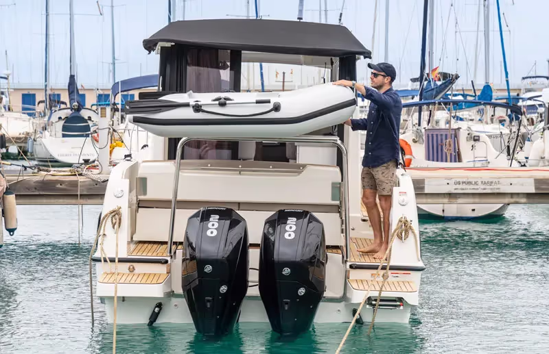 Quicksilver 905 Weekend