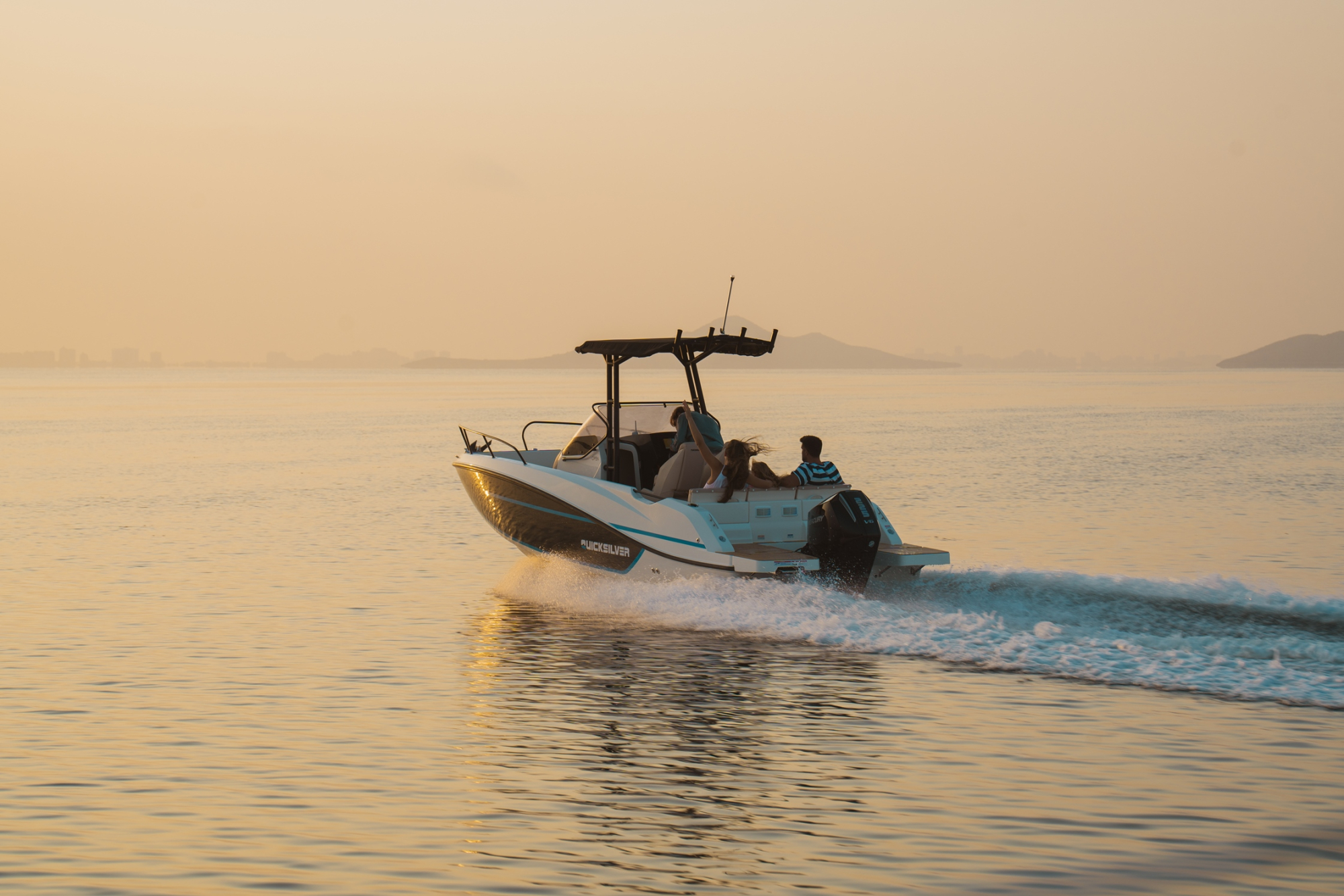 Quicksilver 705 Activ Open