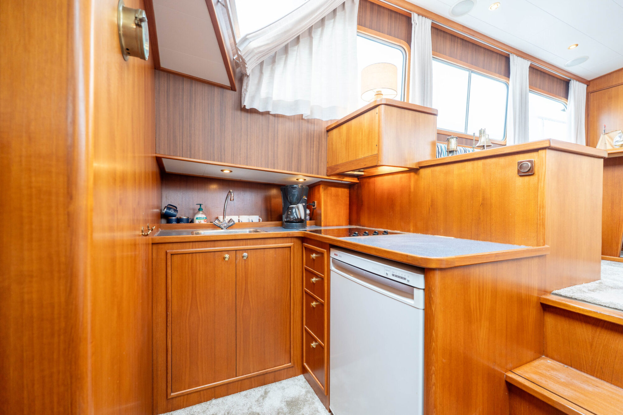 Pieter Beeldsnijder Spiegelkotter 15.00 VS