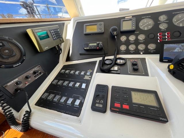 Whitewater Whitewater Wolfe 46 Flybridge