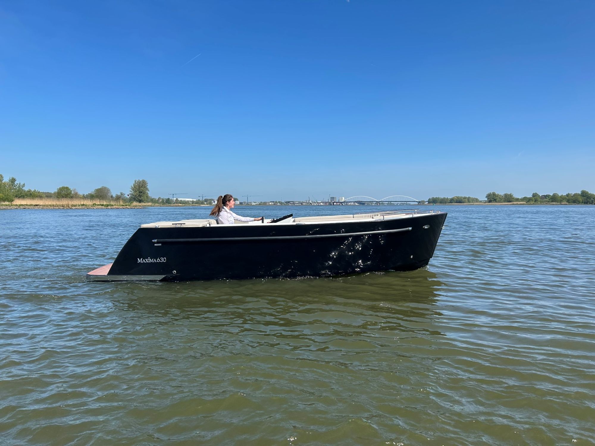 Maxima Boats 630 NEW