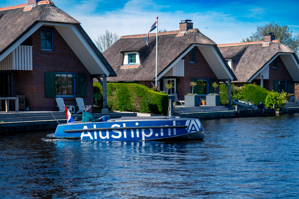 AluShip E-Tender 600