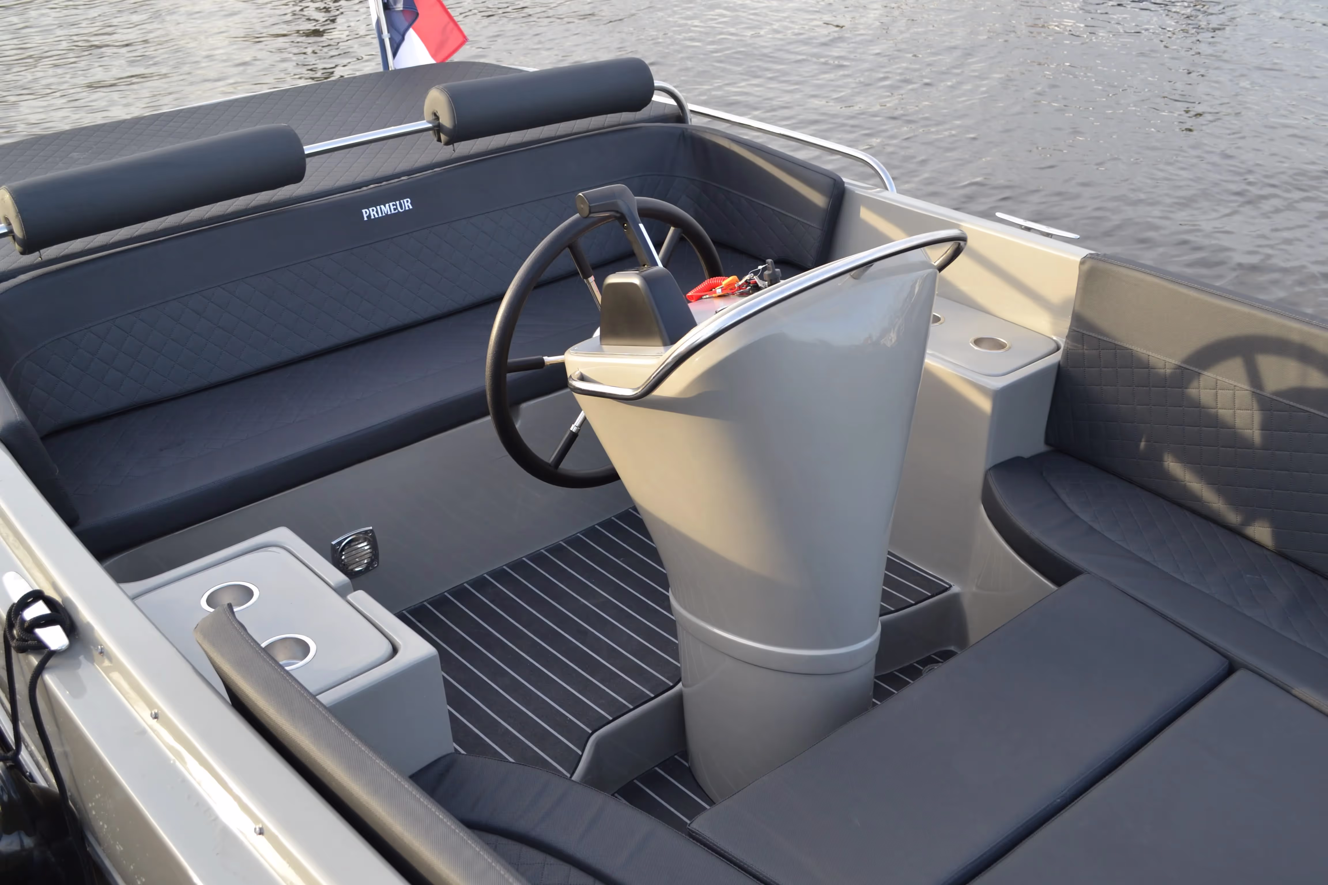 Primeur 620 Tender