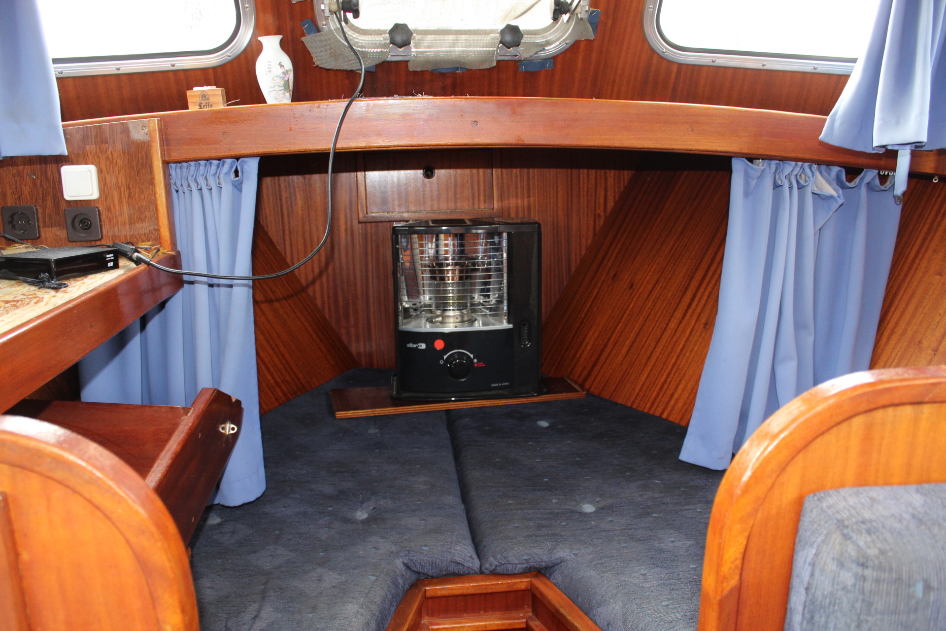 Hollandia Kruiser 1030 AK *