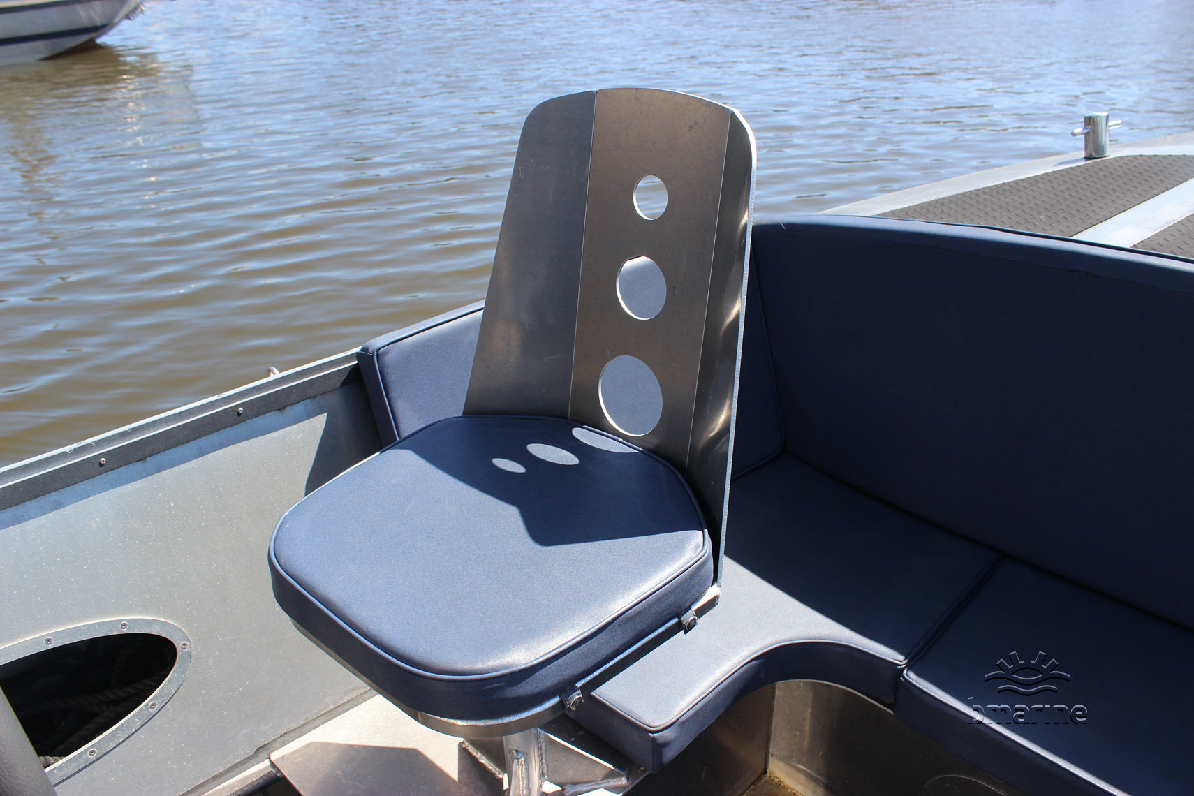 BAS LSB 700 Aluminium Cabin