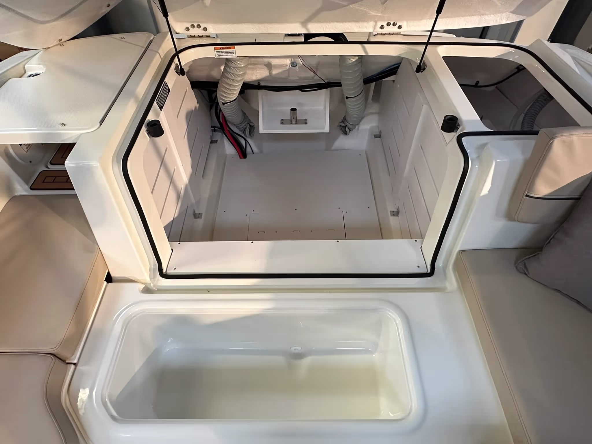 Bayliner VR6 Bowrider