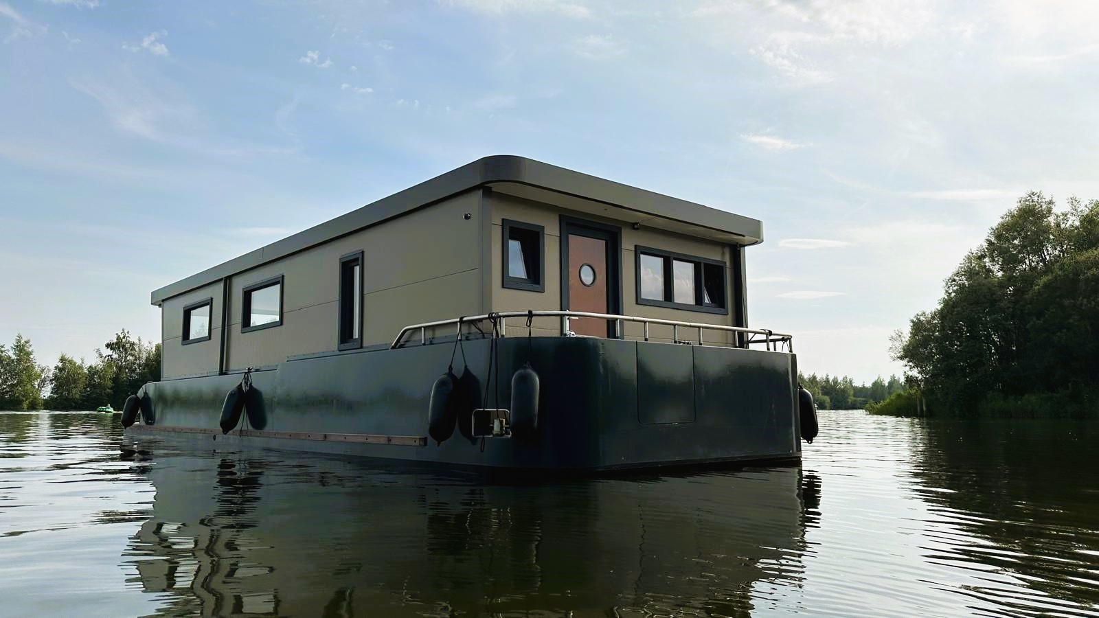 Senso 45 Maritieme Houseboat