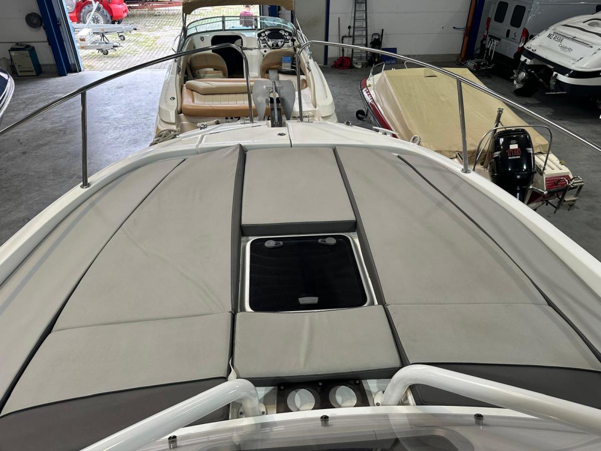 Jeanneau Cap Camarat 9.0 Walk Around with Hard-Top and airconditioning
