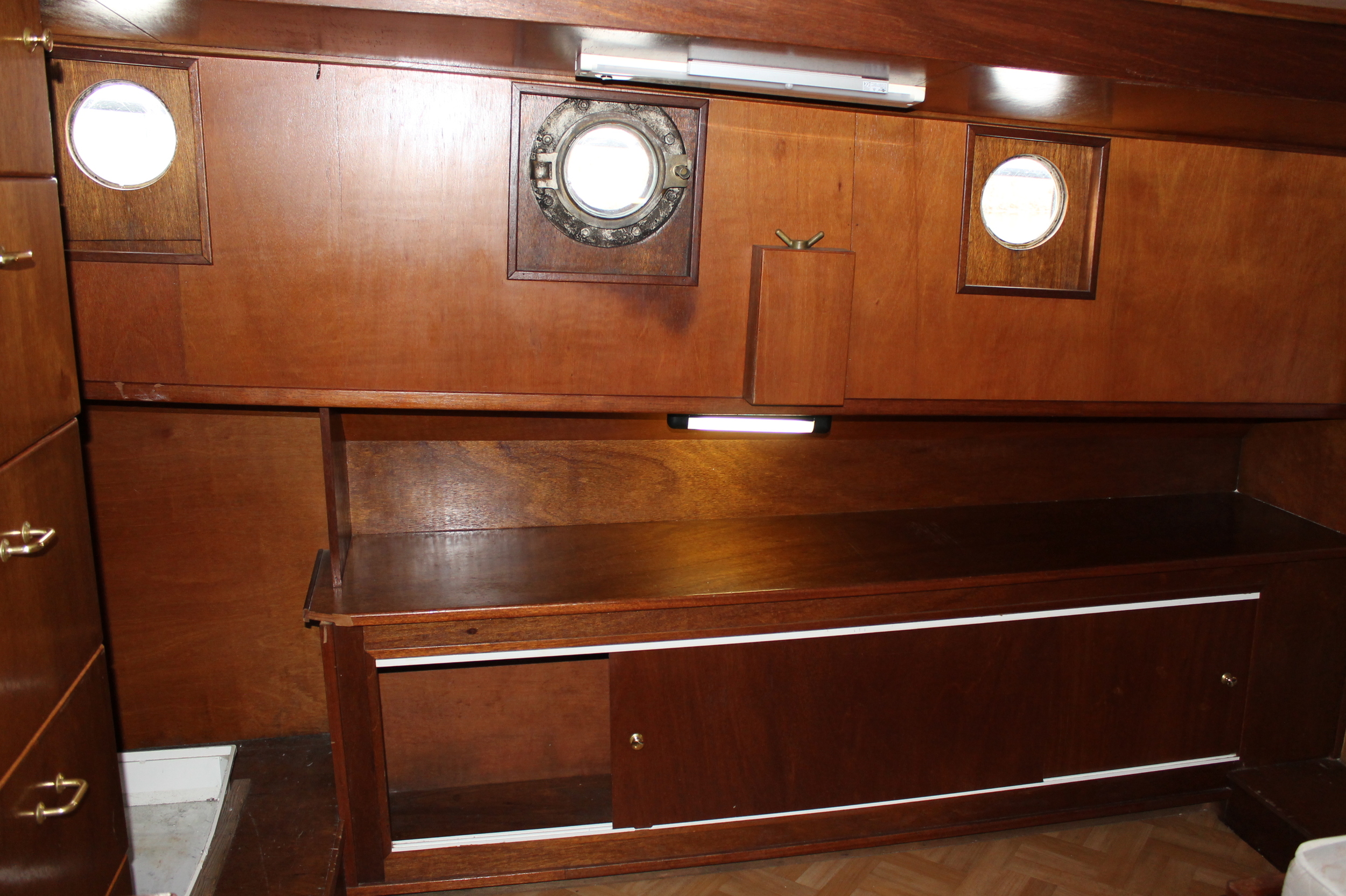 Tjalk Varend Woonschip 19.99