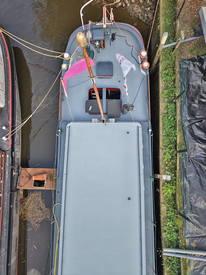 Motortjalk 21.40, met UBC