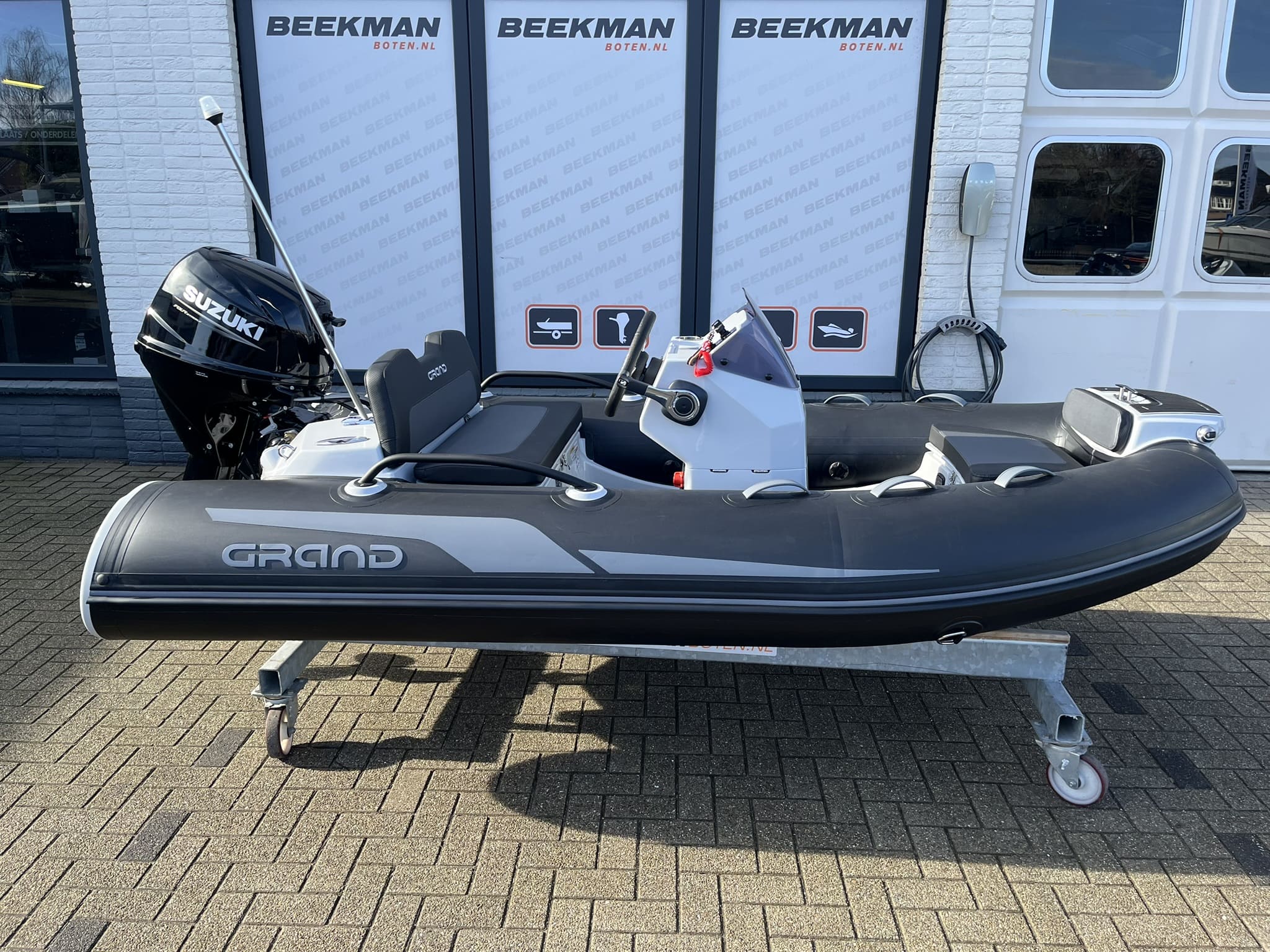 Grand Golden Line 340 de Luxe