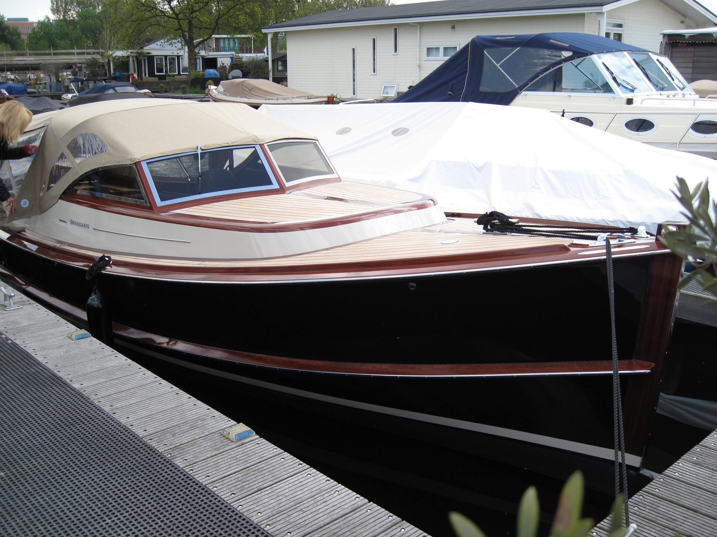 Brandaris Barkas 900 Cabin