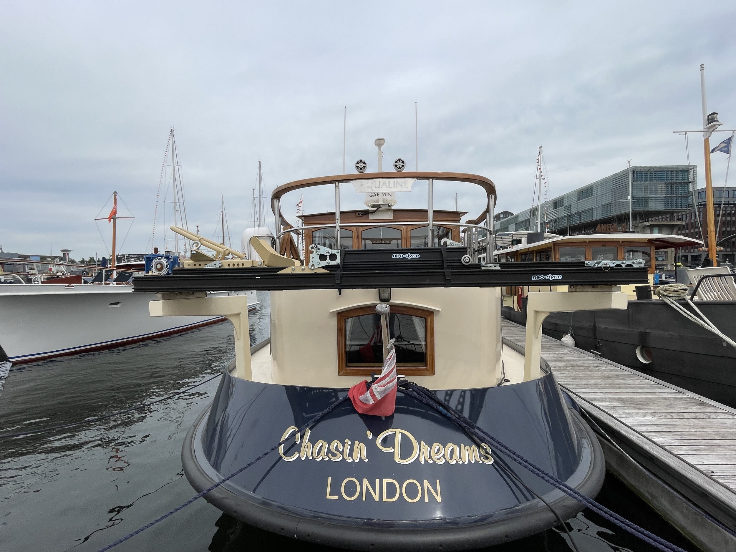 Aqualine Voyager 65 Ft