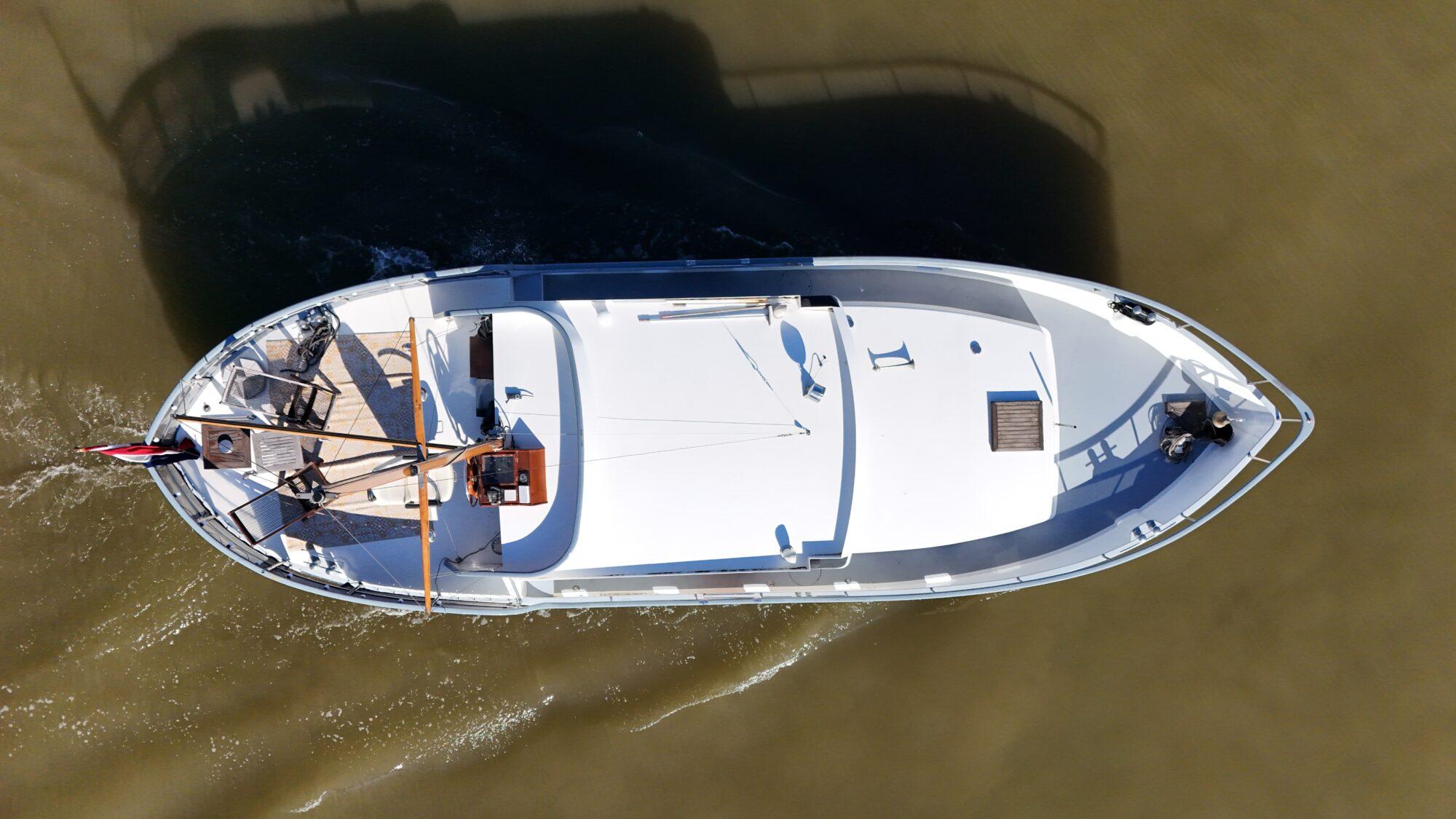 Pieter Beeldsnijder Pieter Beeldsnijder Rondspantkotter 12.85 AK
