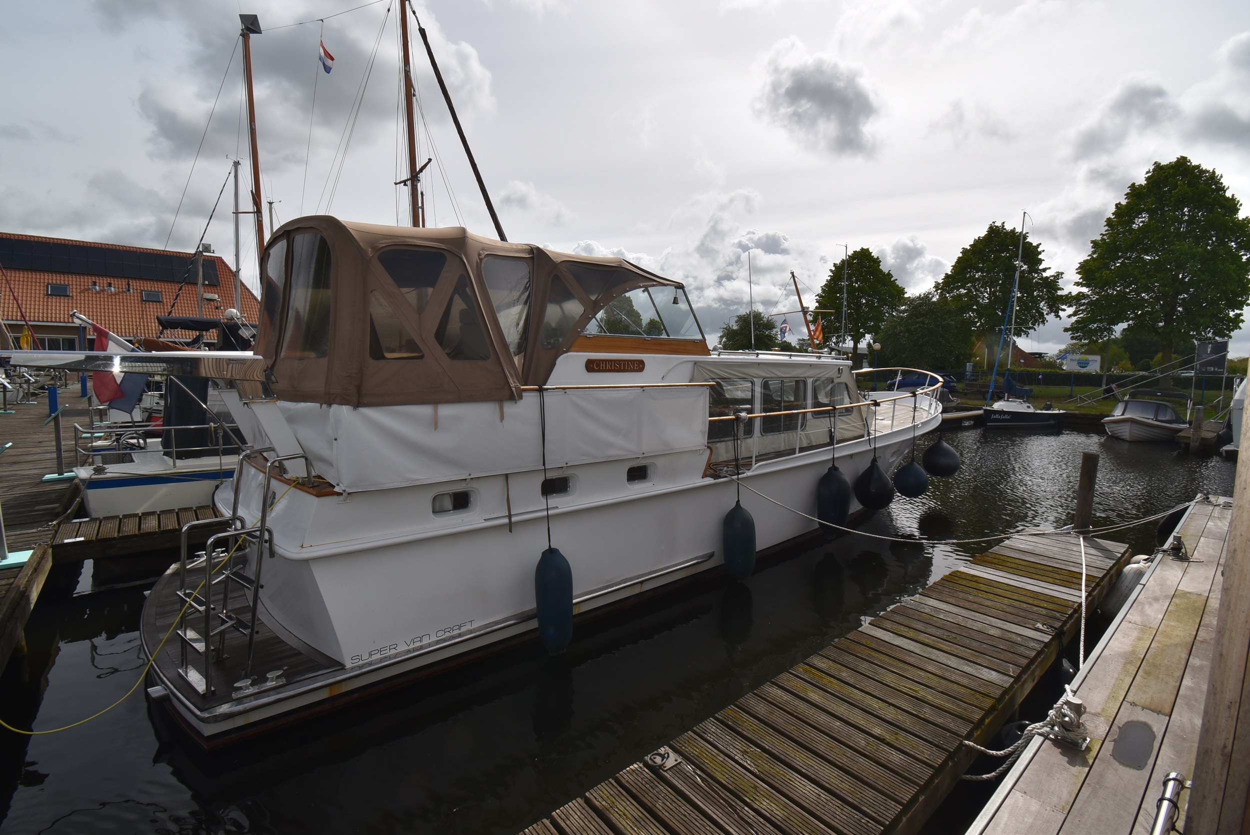 Super Van Craft 1350