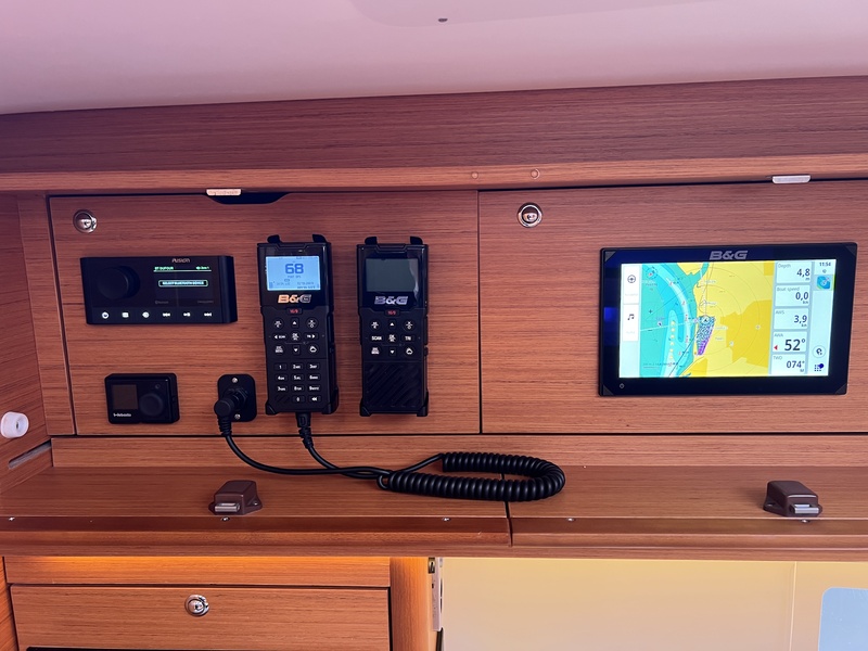Dufour 430 GL