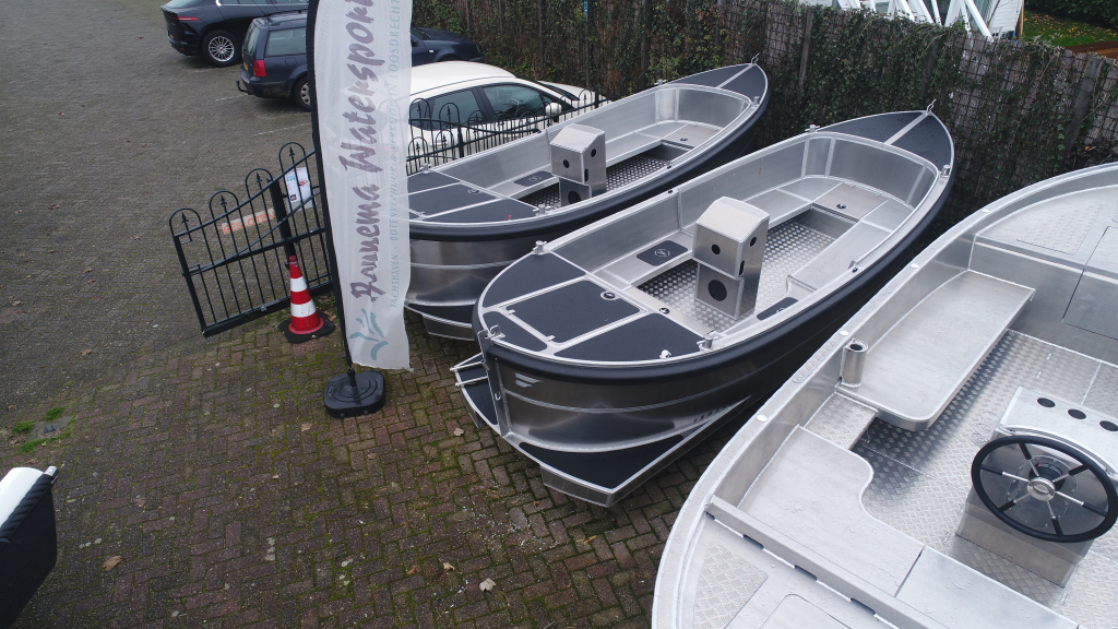 Van Vossen 550 e sloep