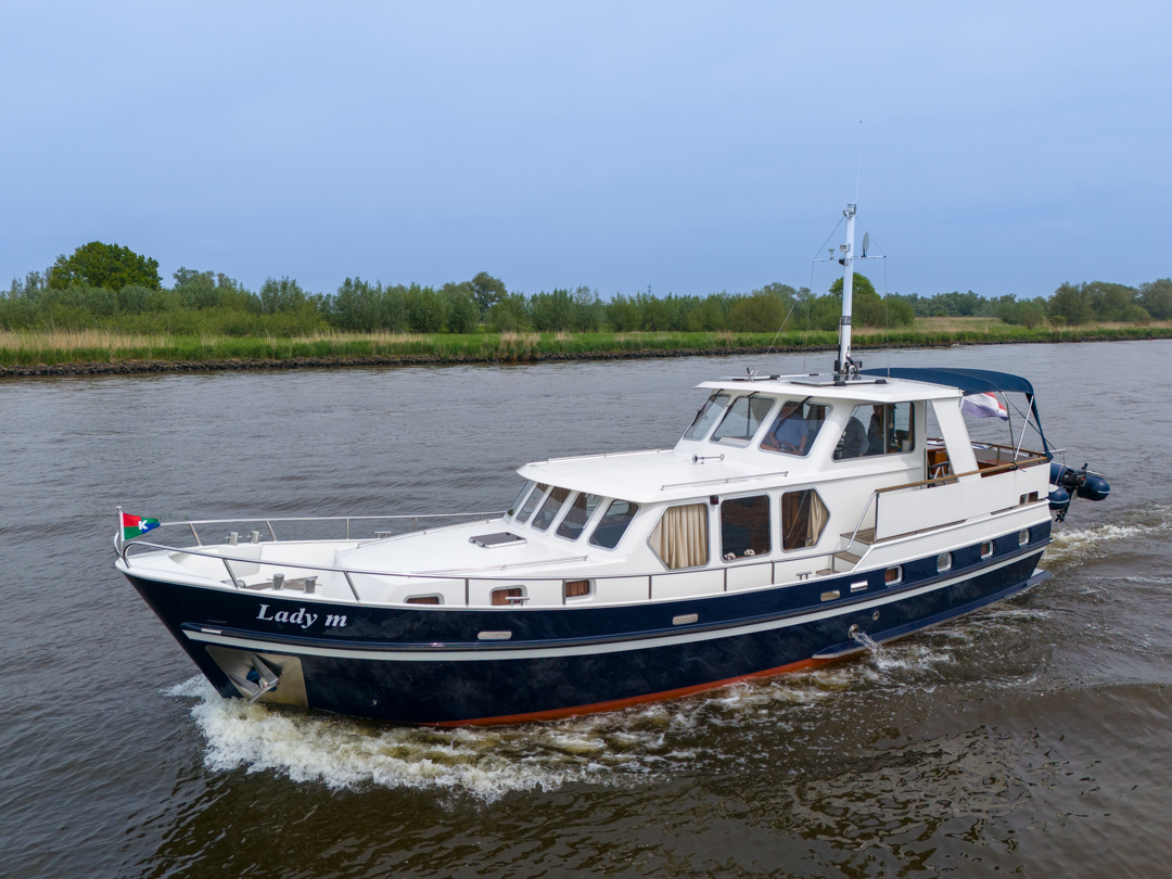 Blauwe Hand Trawler 1400