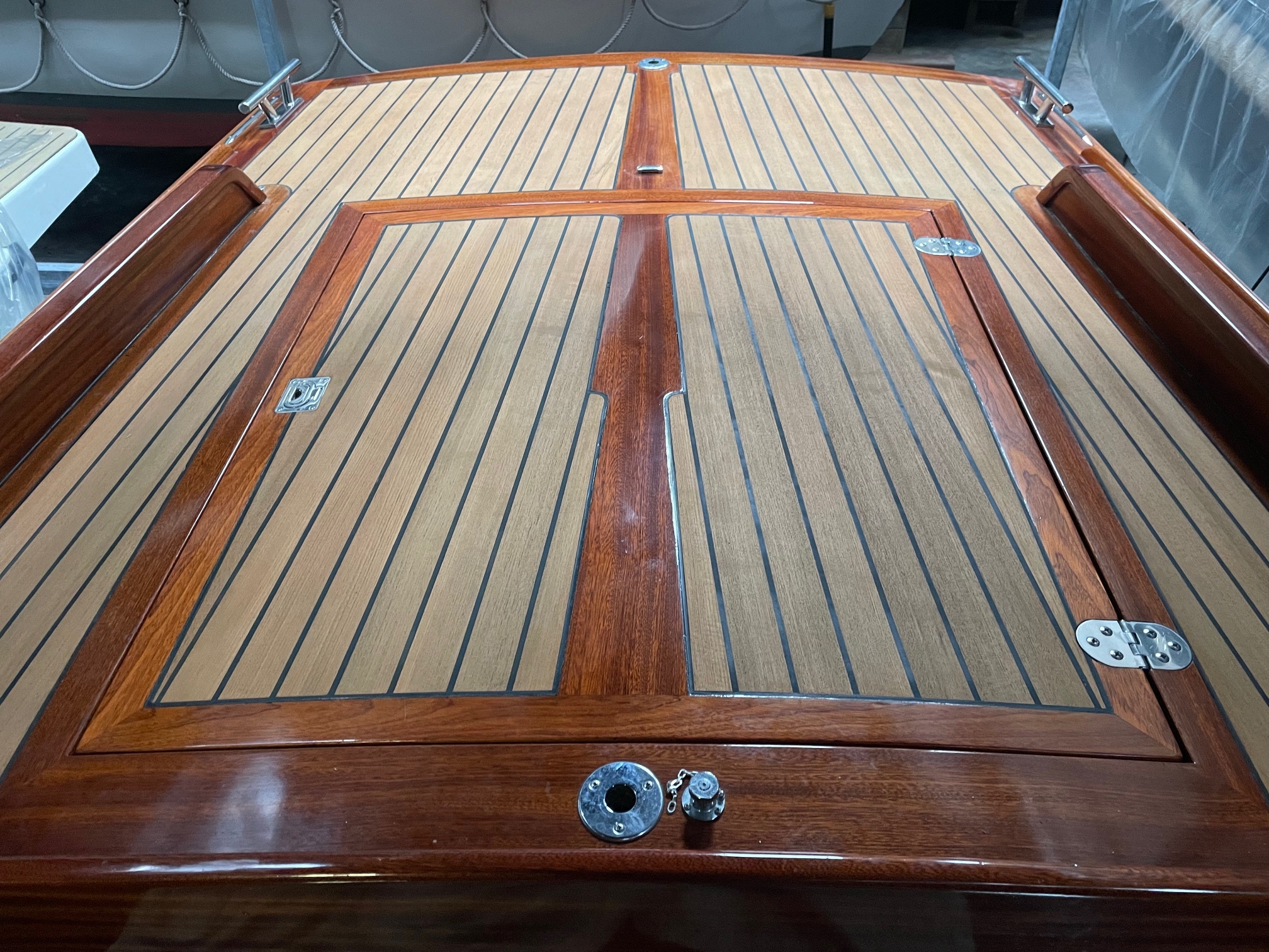 Brandaris Barkas 900 Cabin