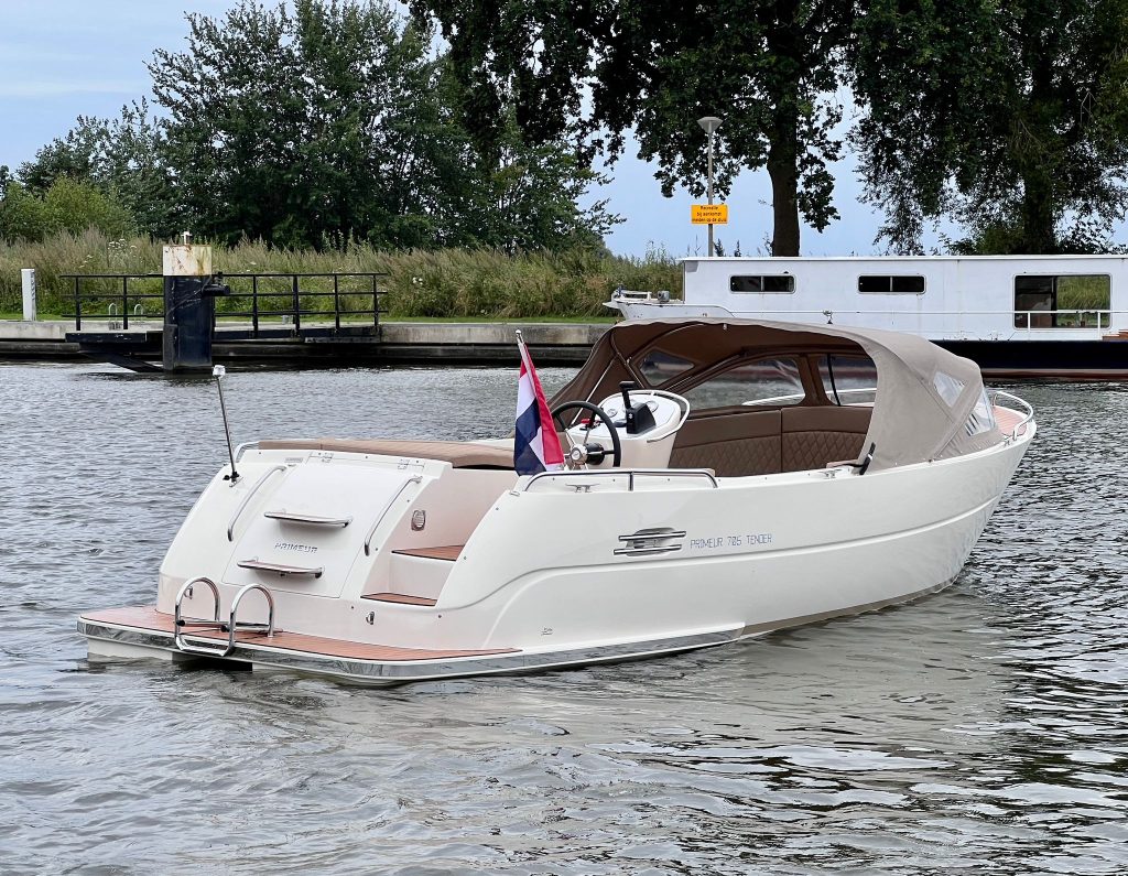 Primeur 705 Tender